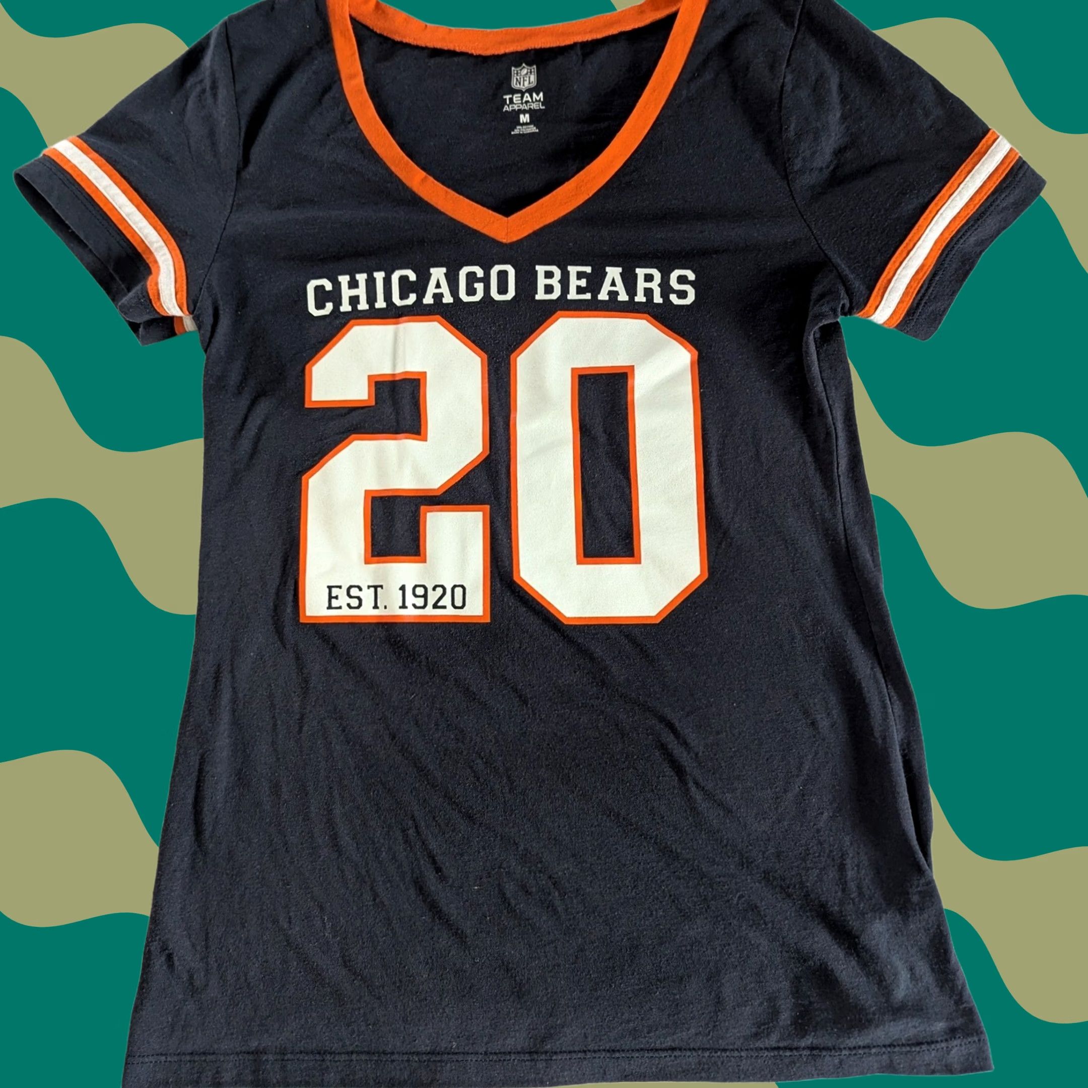 NFL NFL Chicago Bears #20 Women's V Neck T Shirt Sz M Orange & White Contrast Stripe Size M / US 6-8 / IT 42-44 - 1 Thumbnail
