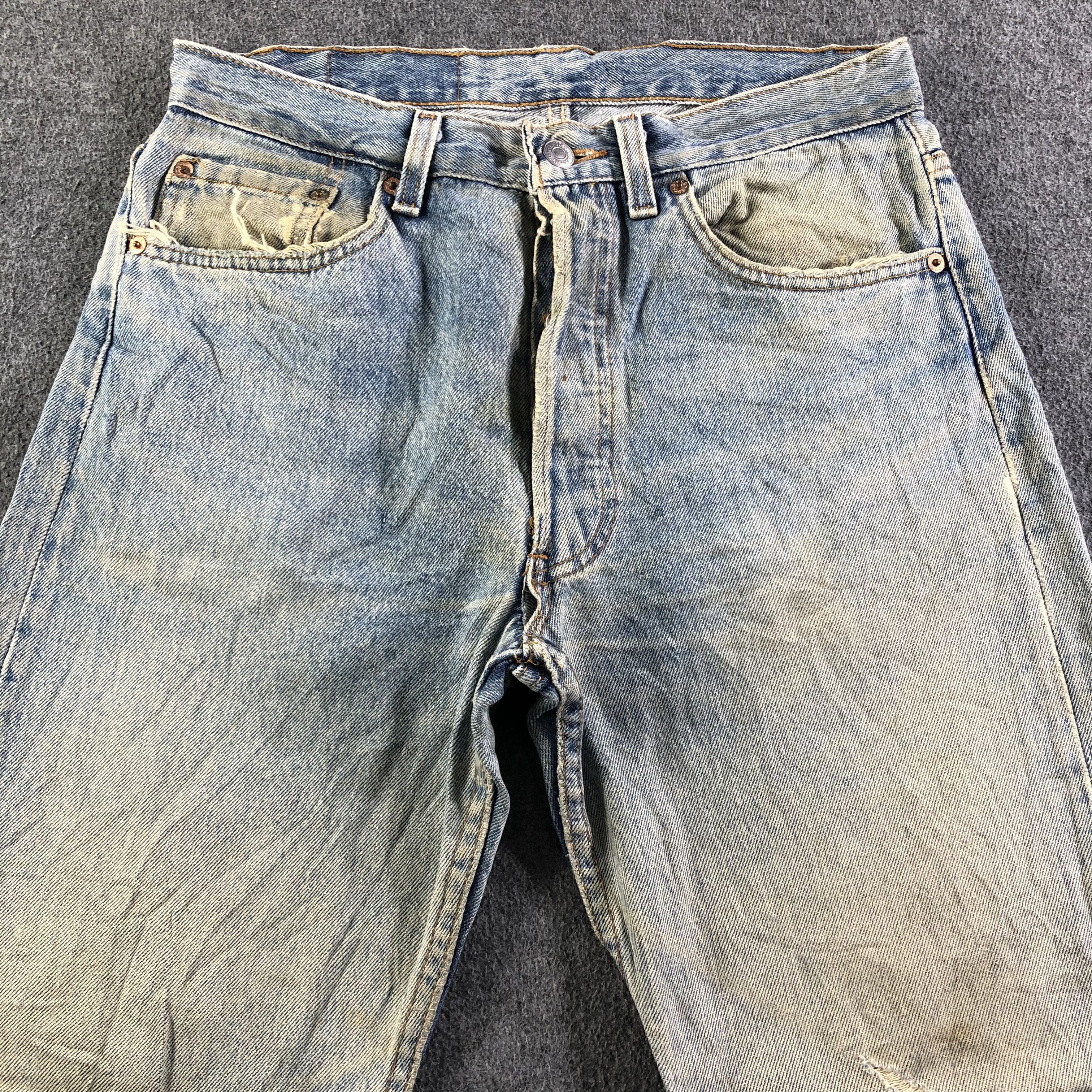 Levi's Vintage Light Wash Levis 501 Jeans-J3798 Size US 30 / EU 46 - 3 Thumbnail