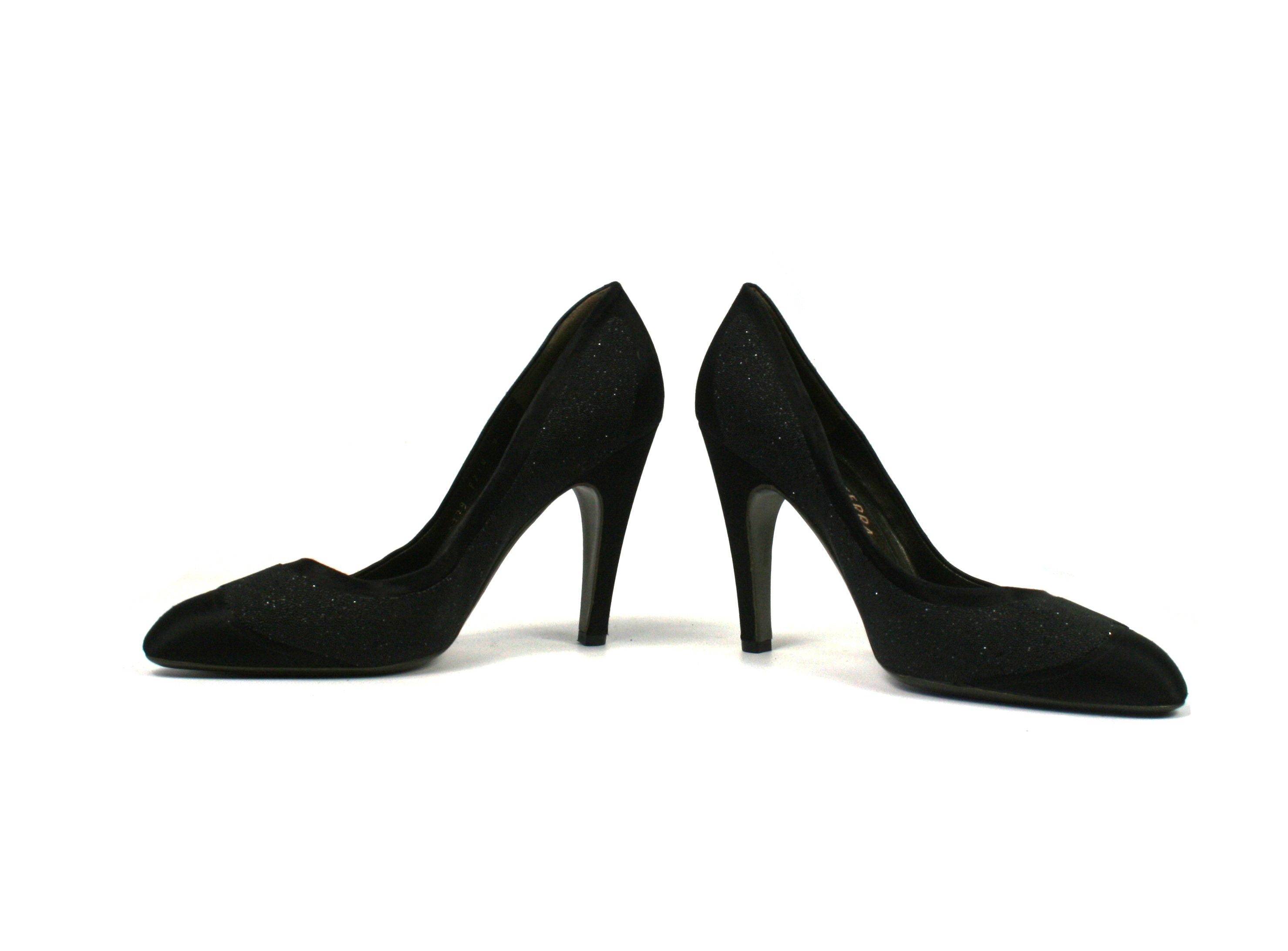 Salvatore Ferragamo Satin Beads Heels Size US 9 / IT 39 - 4 Thumbnail