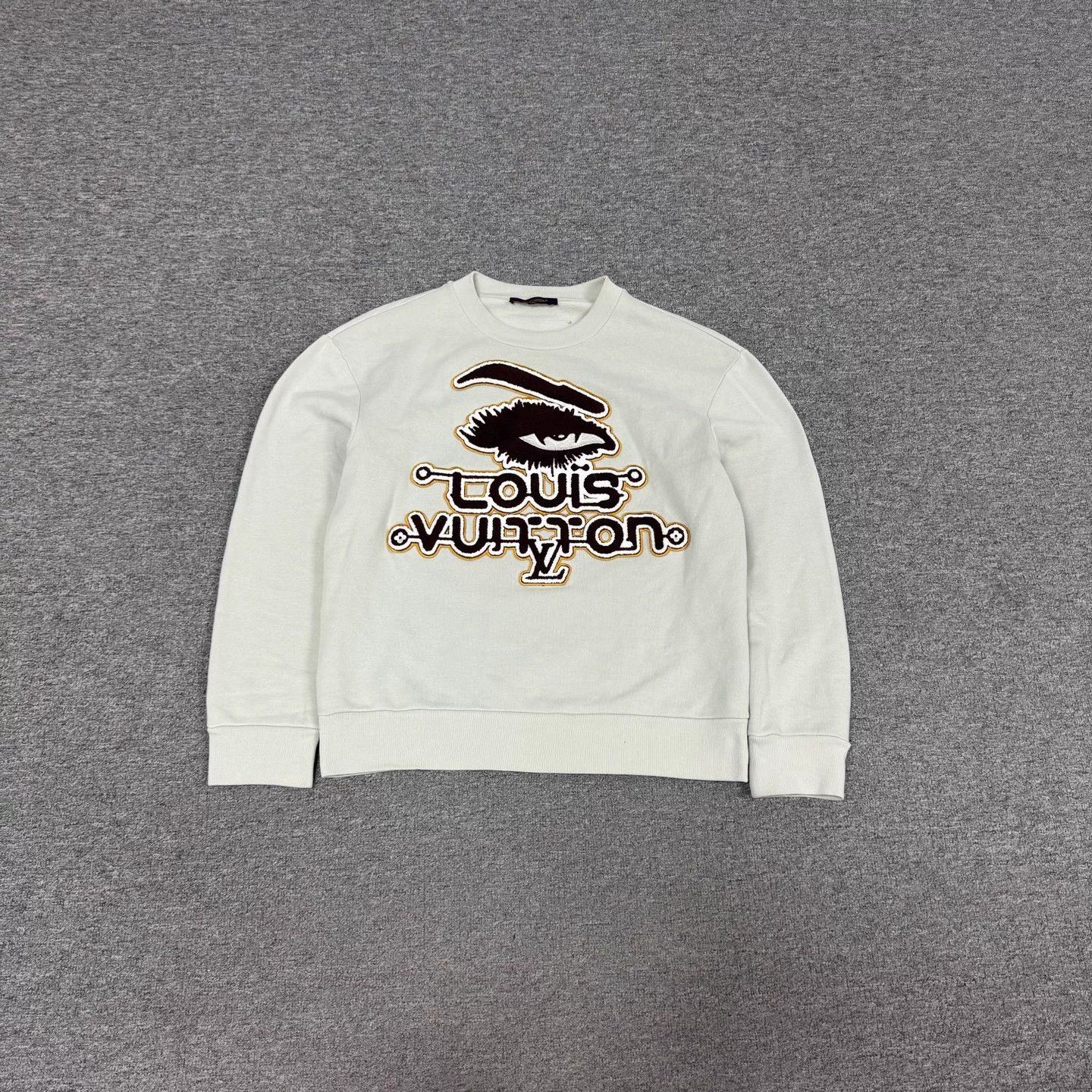Louis Vuitton LV Evil Eye Chest Flocked Embroidery L Sweatshirt Size US L / EU 52-54 / 3 - 2 Thumbnail
