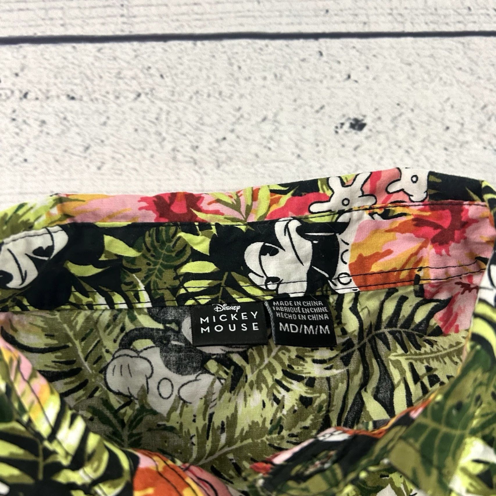 Disney Disney Mickey Mouse Hawaiian Short Sleeve Button-Up Shirt Men’s M Black Size US M / EU 48-50 / 2 - 2 Thumbnail