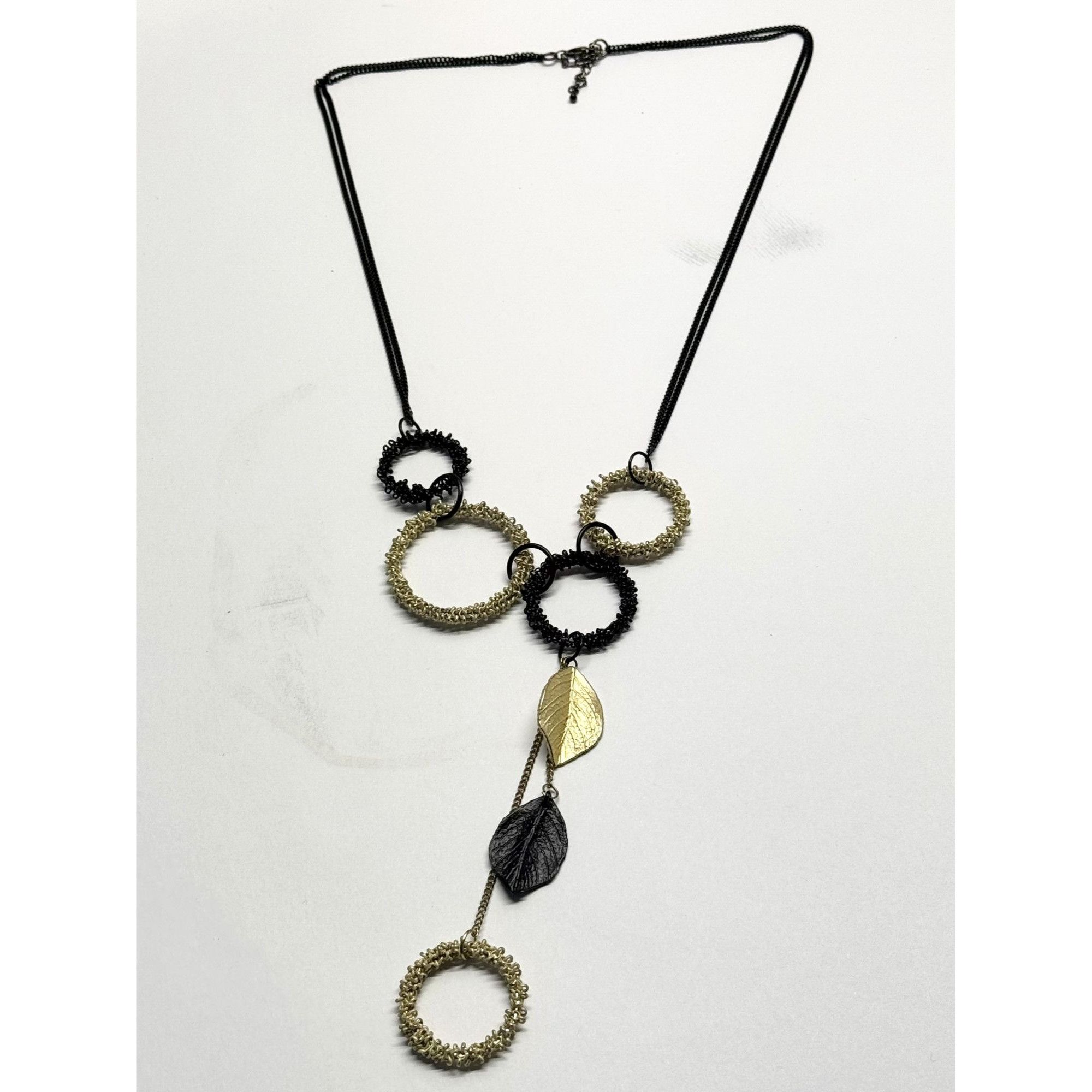 Vintage Vintage black and gold textured ring leaf necklace Size ONE SIZE - 3 Thumbnail