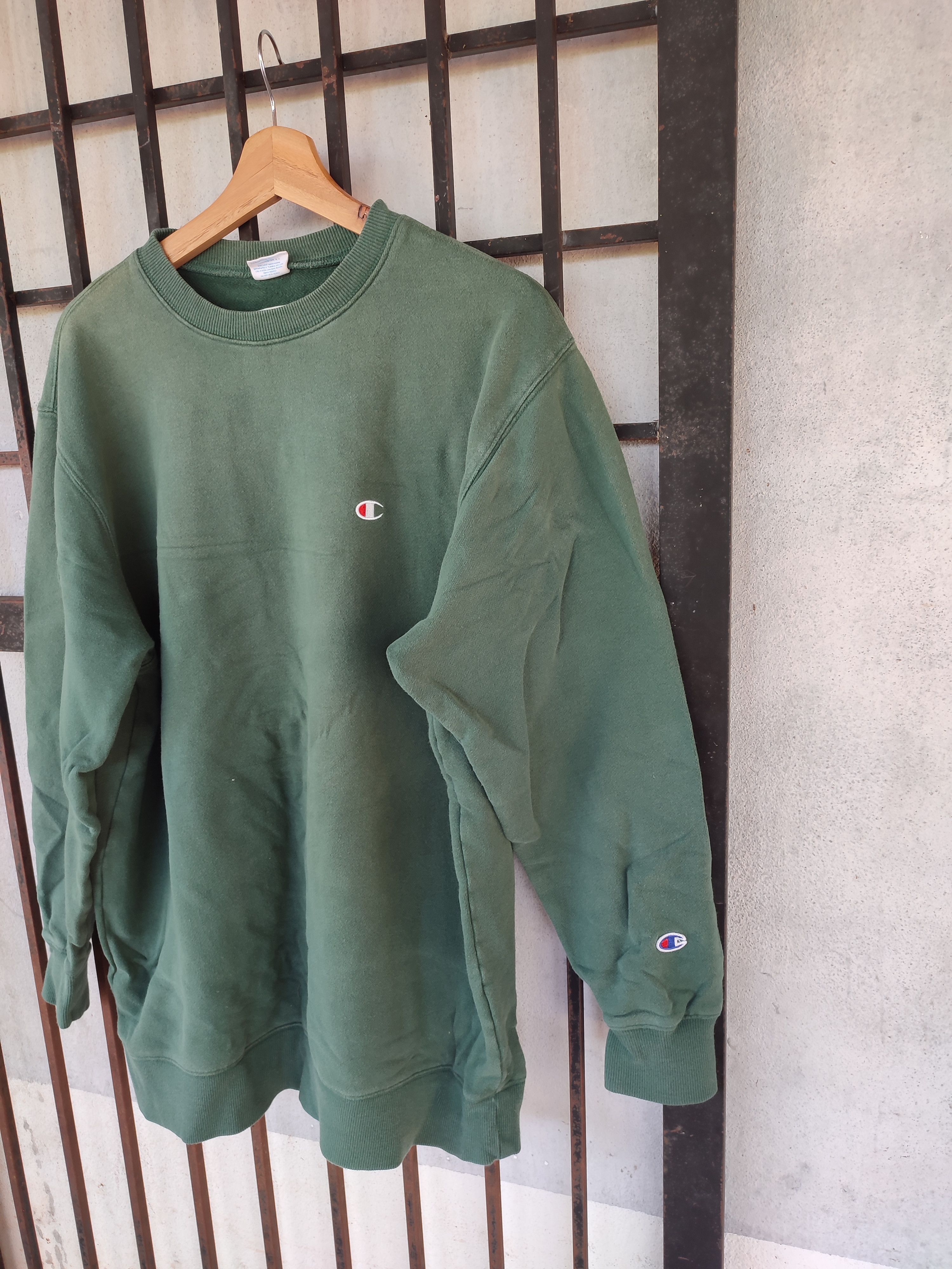 Champion × Japanese Brand × Vintage Vintage Faded Champion Sweatshirt Size US XL / EU 56 / 4 - 3 Thumbnail