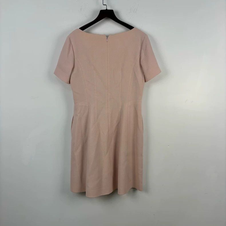 Dior Dior Classic light pink v-neck waist dress Size S / US 4 / IT 40 - 5 Thumbnail