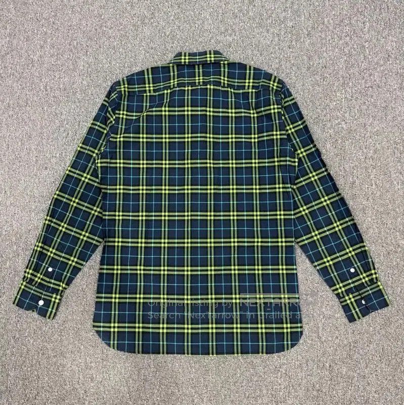 Burberry Burberry Color Block Cotton Shirt for Men. Size US S / EU 44-46 / 1 - 2 Thumbnail
