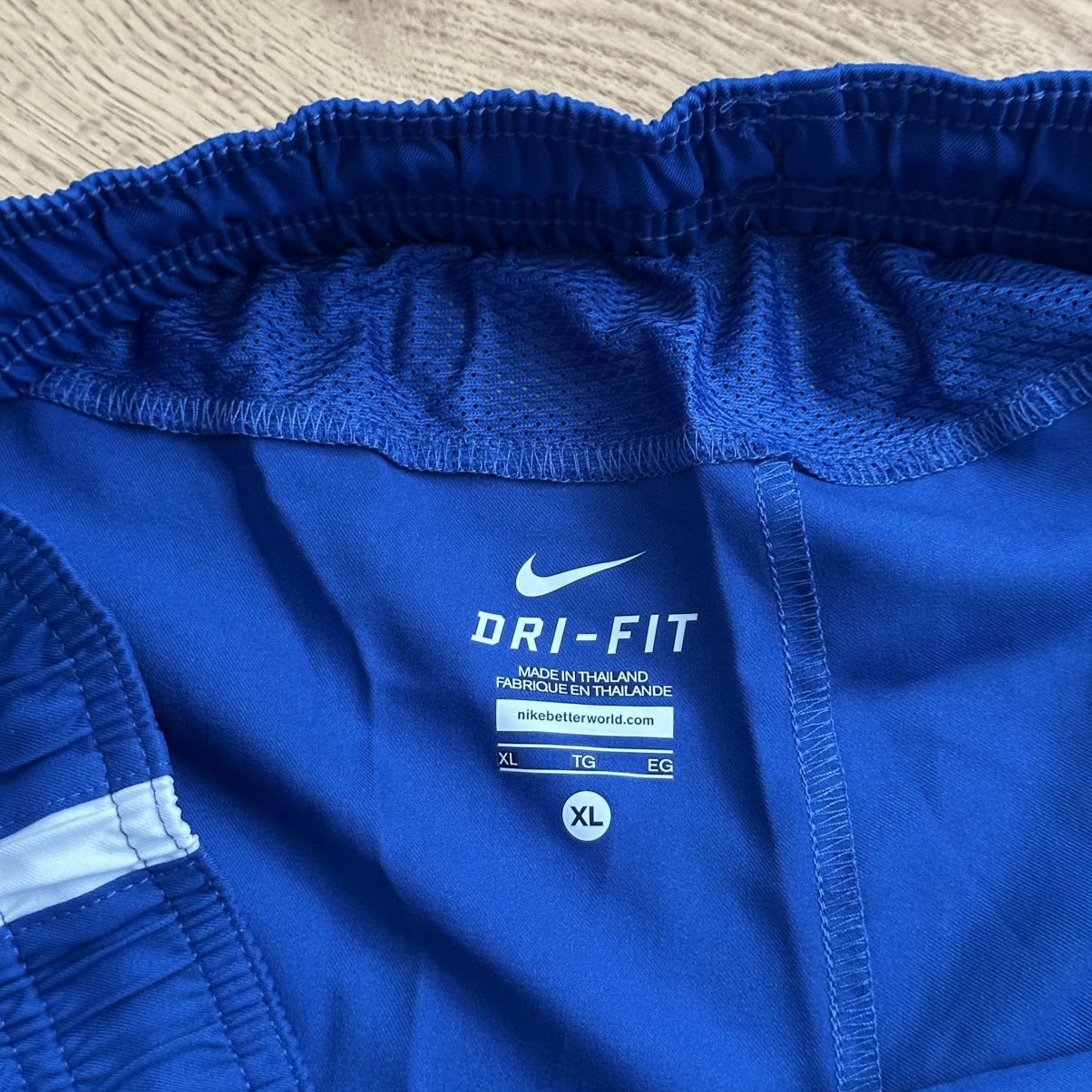 Nike × Vintage Brazil Home Football Shorts Nike Size US 35 - 5 Thumbnail