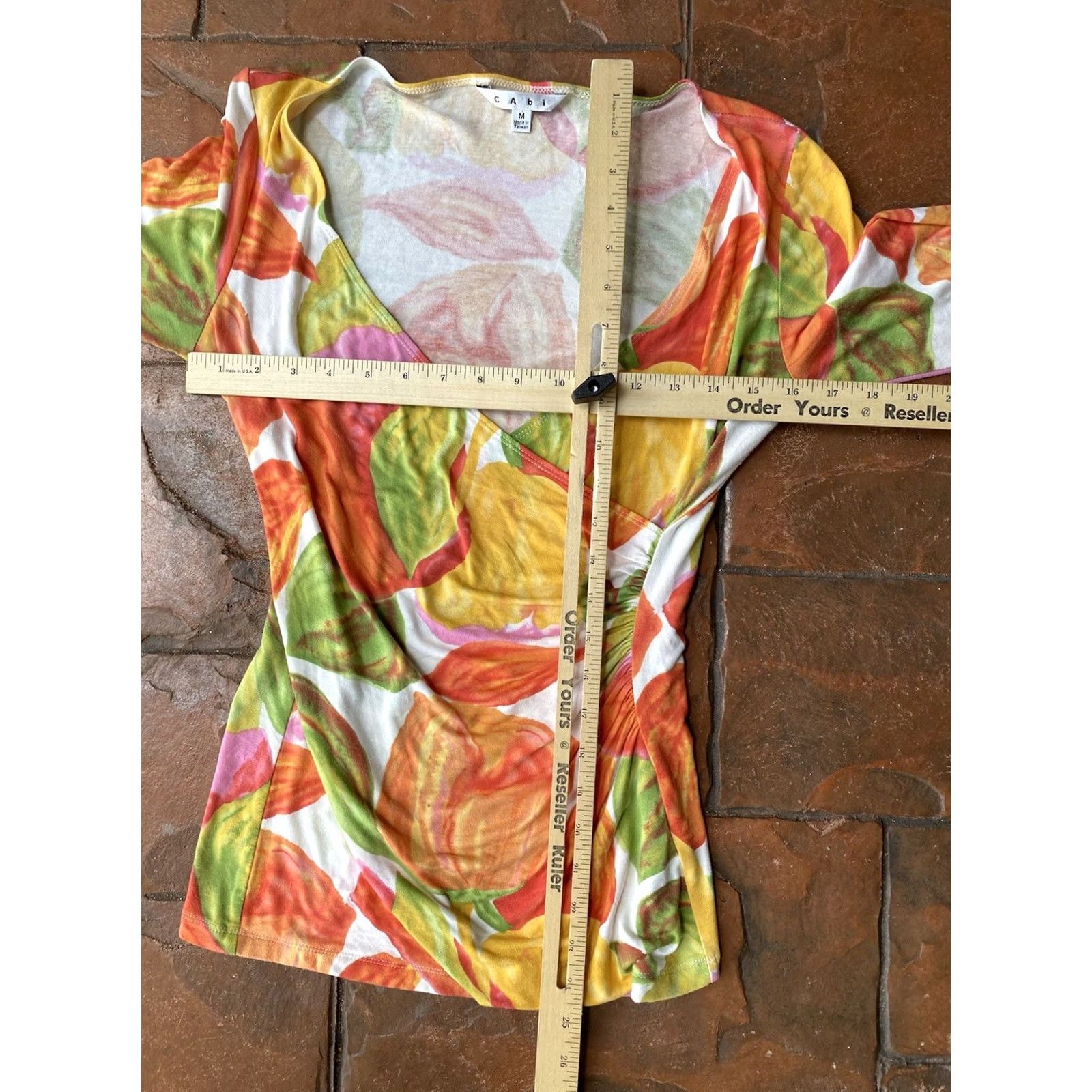 Vintage CAbi Blouse Shirt Women's Medium Tulip Print Faux Wrap Ruched 3/4 Sleeve Top White Orange Pink Yellow Green Size M / US 6-8 / IT 42-44 - 5 Thumbnail