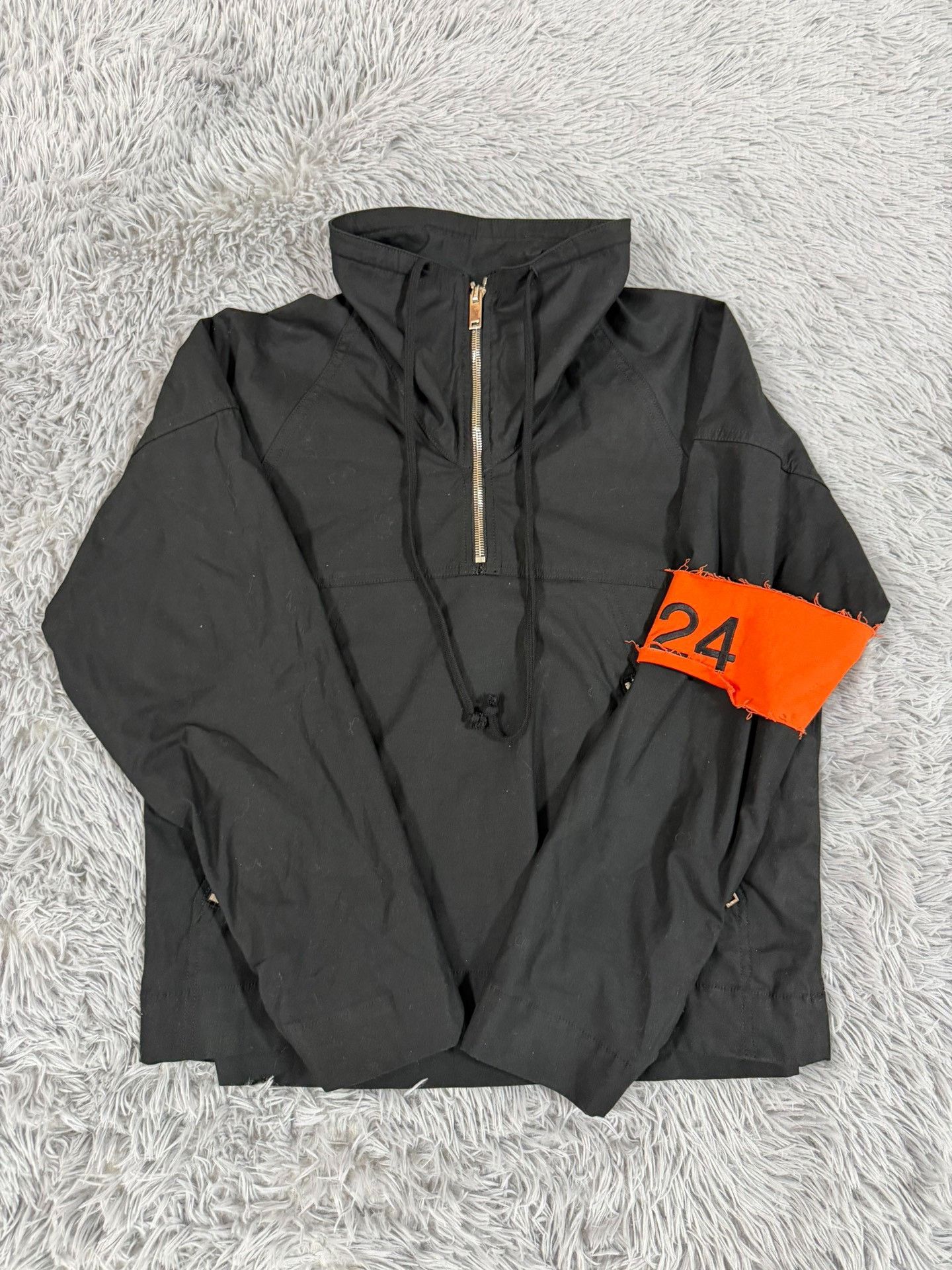 On On Light Jacket m Men Size US M / EU 48-50 / 2 - 1 Thumbnail