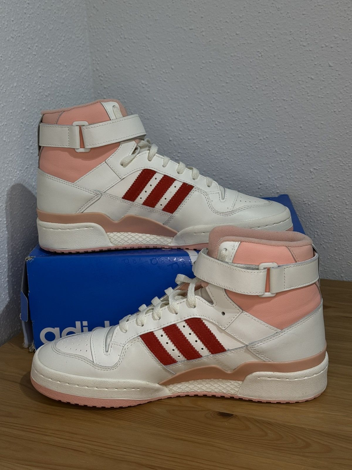 Adidas adidas Forum 84 Hi Off White Pink Red Size US 10 / EU 43 - 4 Thumbnail