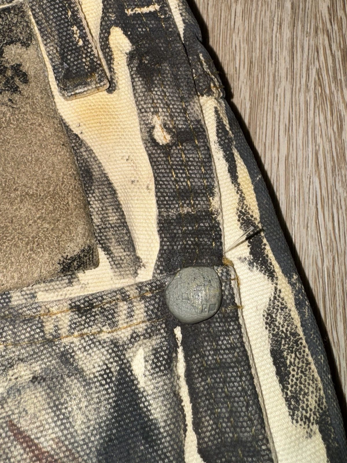 Other distressed workwear paint art reference archive 1 of 1 33x32 Size US 33 - 14 Thumbnail