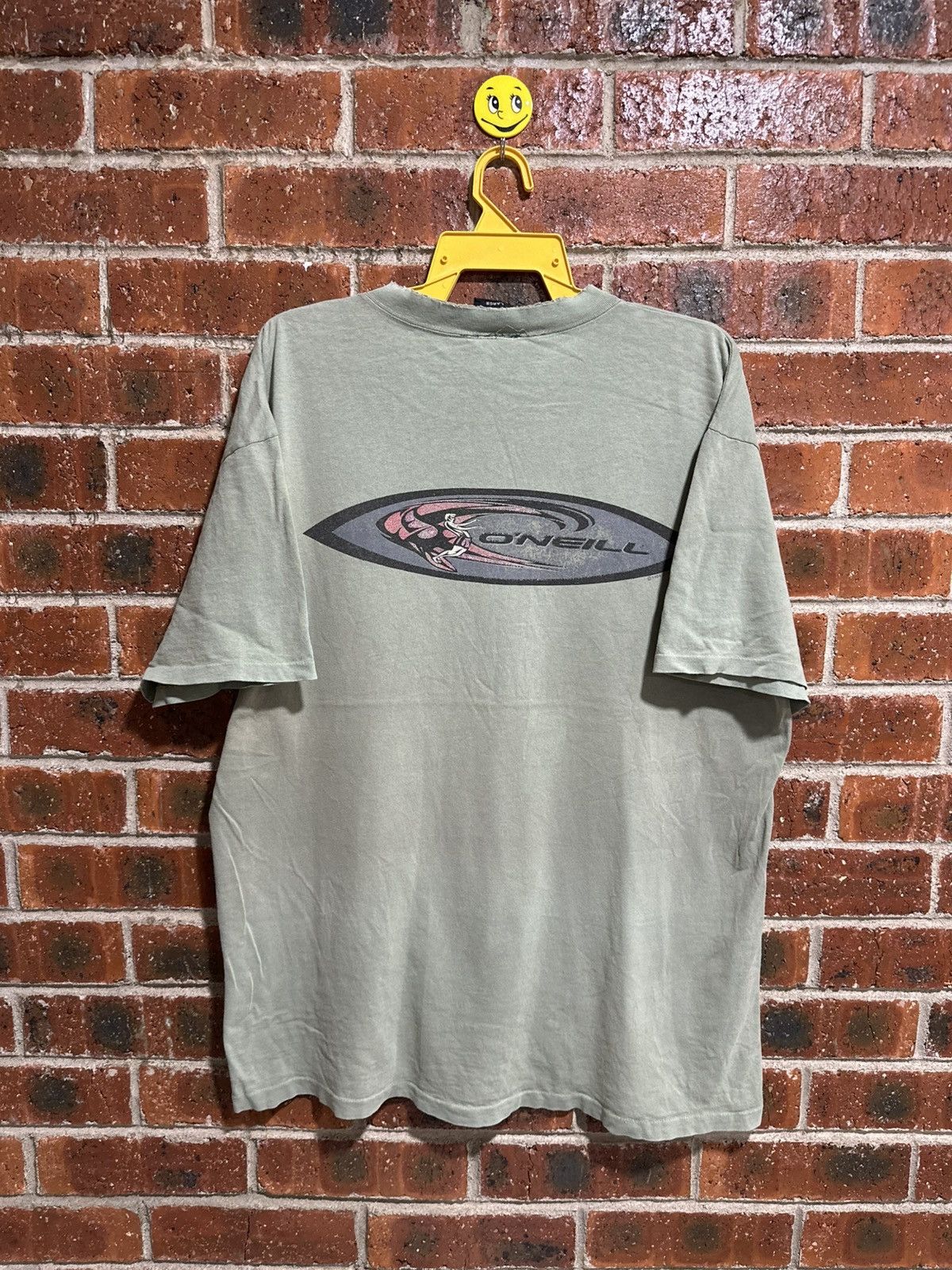 O'Neill Thrashed Vintage Oneill 1994 Sun Faded Tee Size US L / EU 52-54 / 3 - 1 Thumbnail