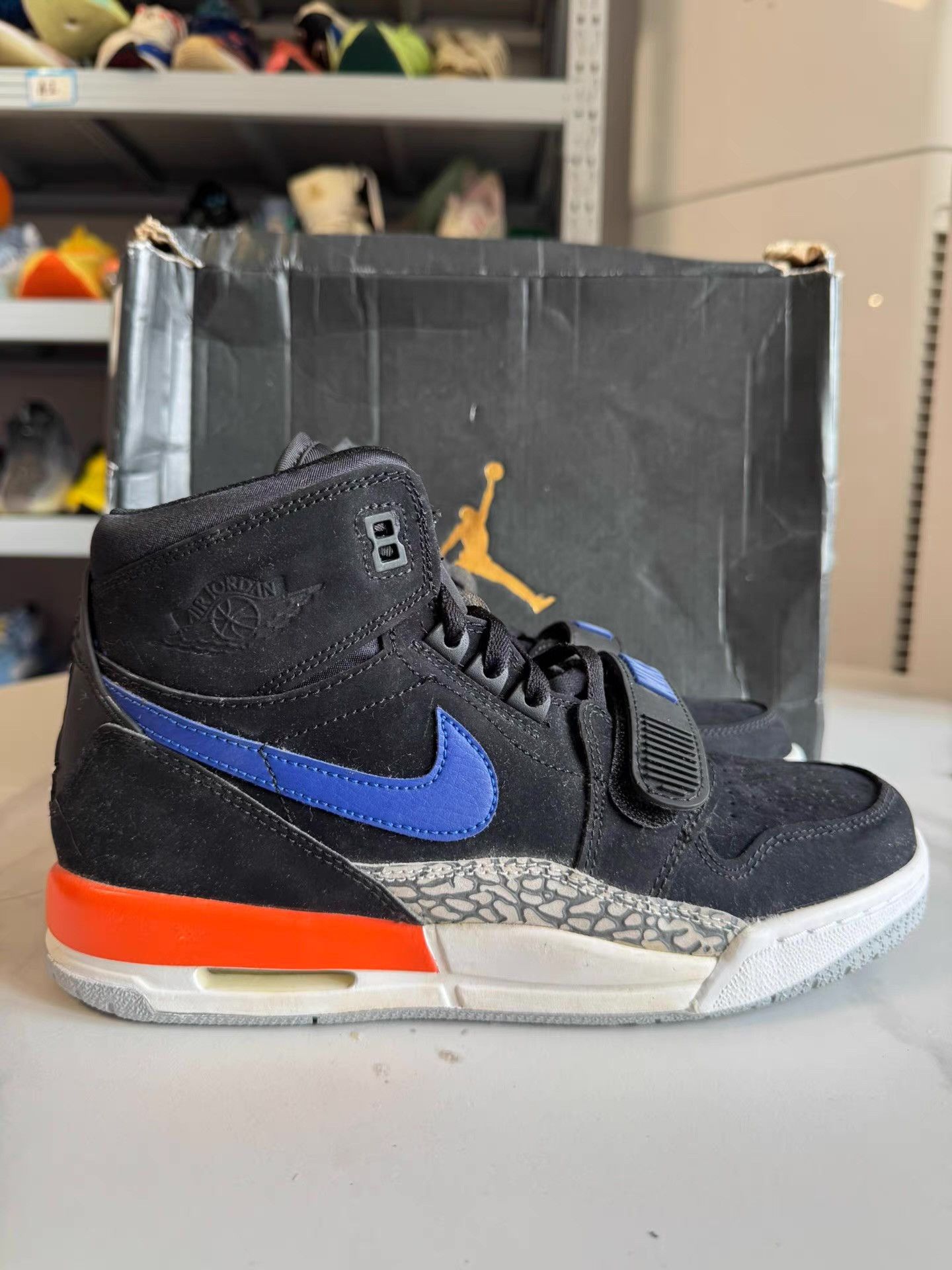 Nike Air Jordan Legacy 312 Knicks, retro basketball shoes Q10 Size US 6.5 / EU 39-40 - 1 Thumbnail