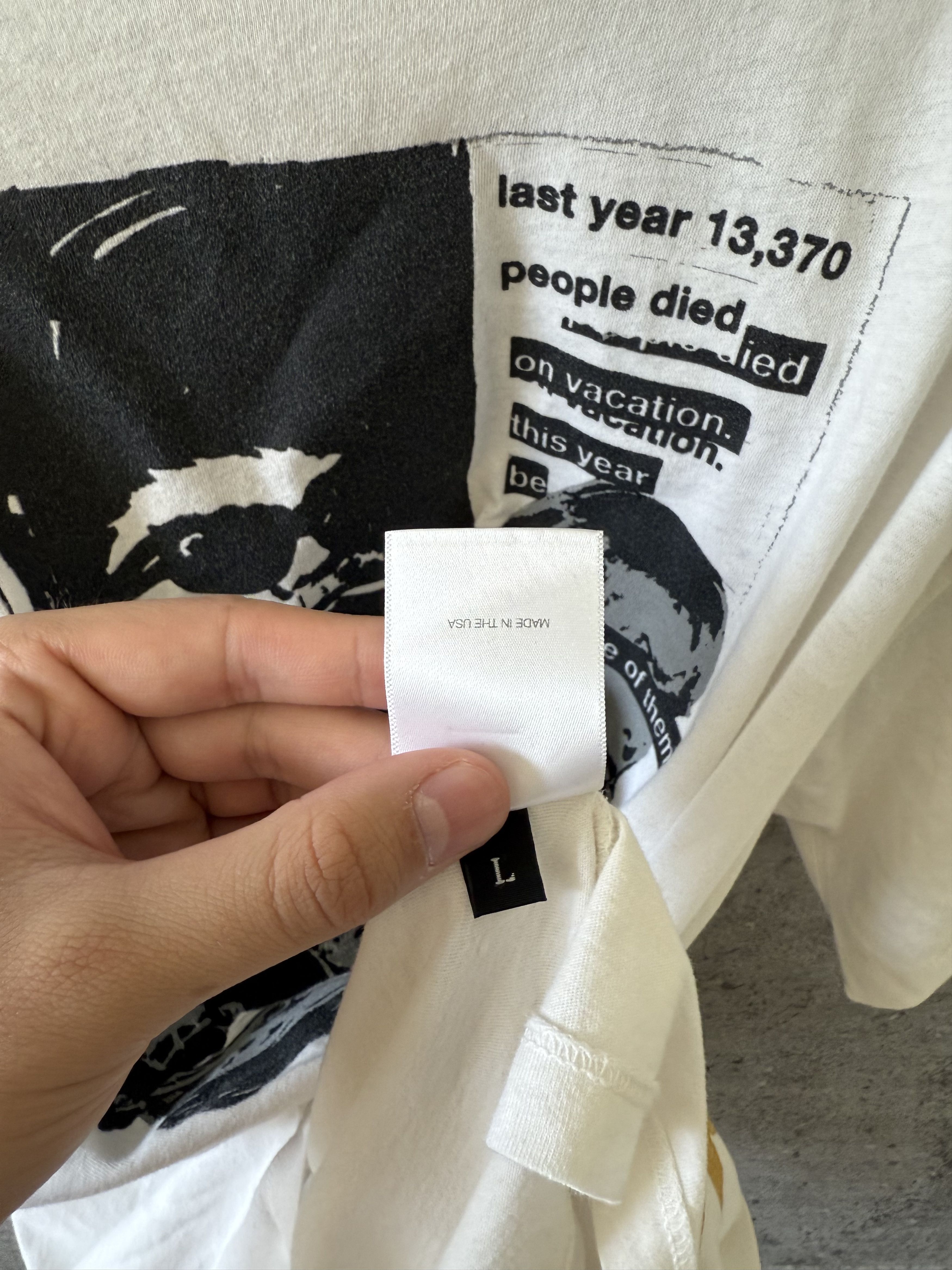 Enfants Riches Deprimes Enfants riches deprimes died on vacation t shirt Size US L / EU 52-54 / 3 - 5 Thumbnail