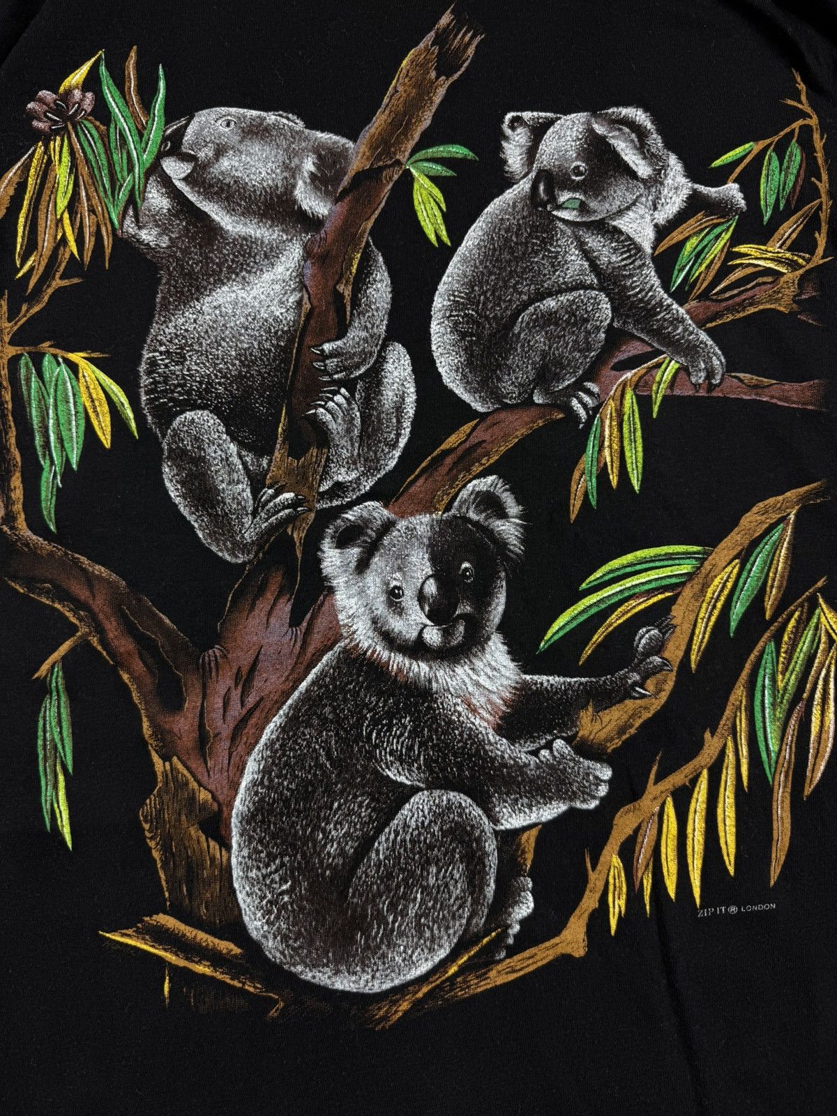 Vintage Vintage 90s Koalas on the eucalyptus tree graphic tee koala Size US XL / EU 56 / 4 - 5 Thumbnail