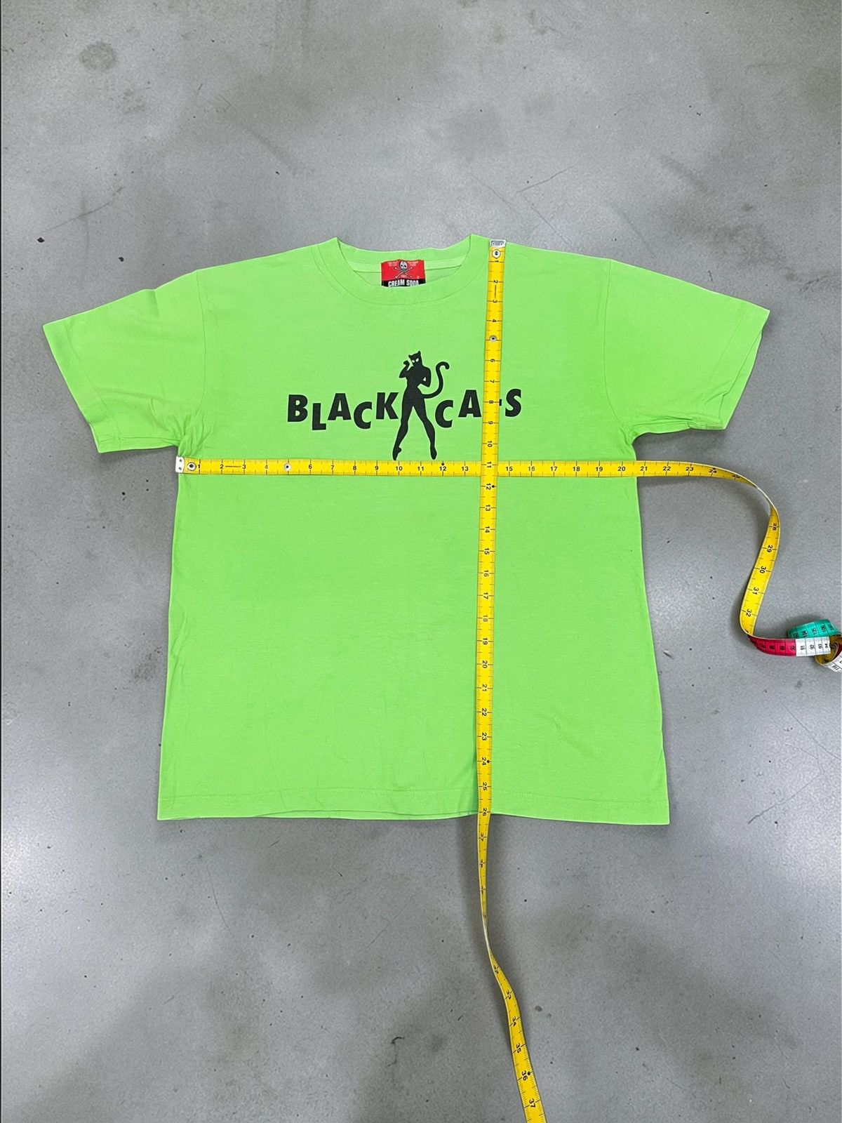 Other Cream Soda Black Cats USA Tour 1982 Neon Green T-Shirt Size US M / EU 48-50 / 2 - 7 Thumbnail