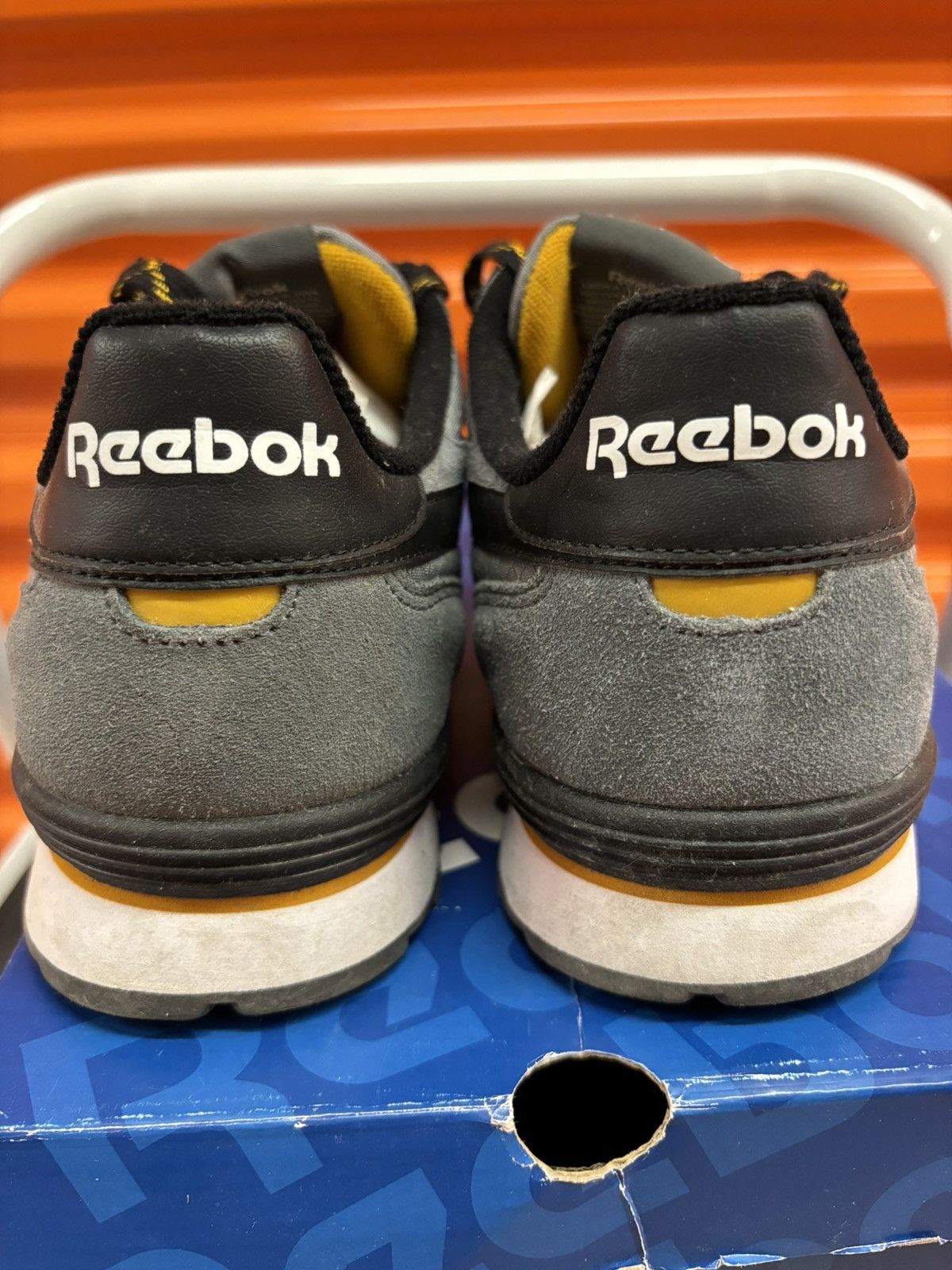 Reebok ***FINAL DROP***RARE 00s REEBOK DASH RUNNER CLASSIC SUEDE 10 Size US 10 / EU 43 - 7 Thumbnail