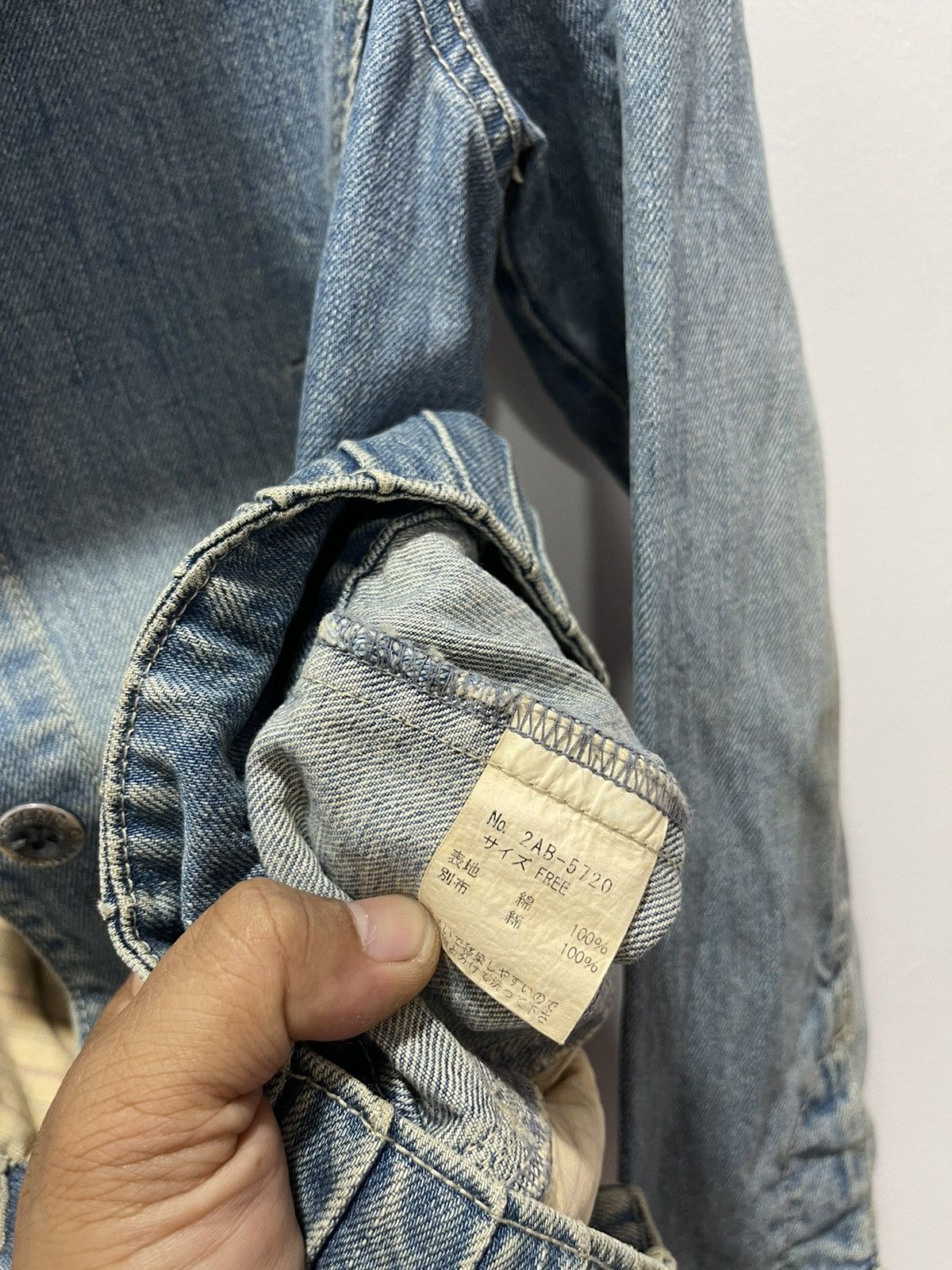 Hysteric Glamour VINTAGE HYSTERIC GLAMOUR UNDERGROUND DISTRESSED DENIM JACKET Size XS / US 0-2 / IT 36-38 - 15 Thumbnail