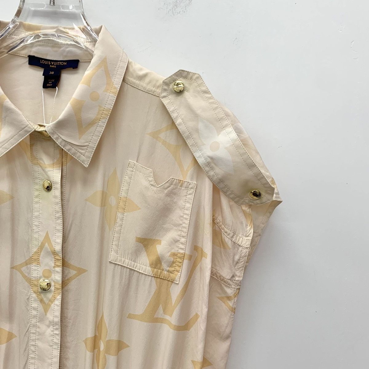 Louis Vuitton Louis Vuitton Beige Mulberry Silk Sleeveless Shirt Dress Size S / US 4 / IT 40 - 3 Thumbnail