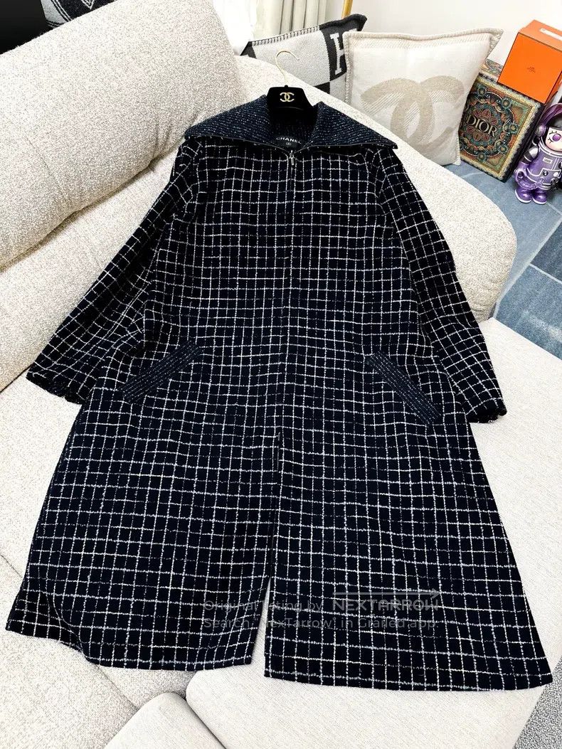 Chanel Chanel 22A dark blue lapel long zipper jacket Size XXS / US 00 / IT 34 - 1 Thumbnail