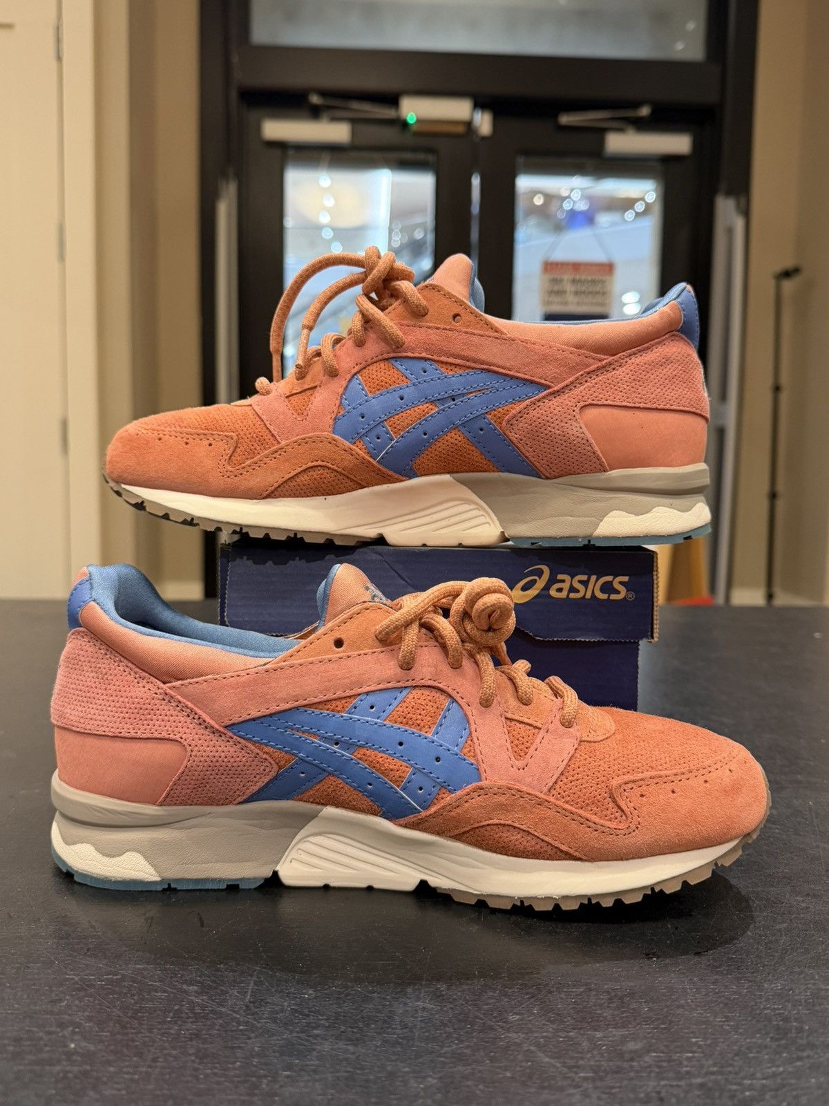 Asics Asics Gel-Lyte 3 ‘Ronnie Fieg Rose Gold’ Size US 8 / EU 41 - 2 Thumbnail