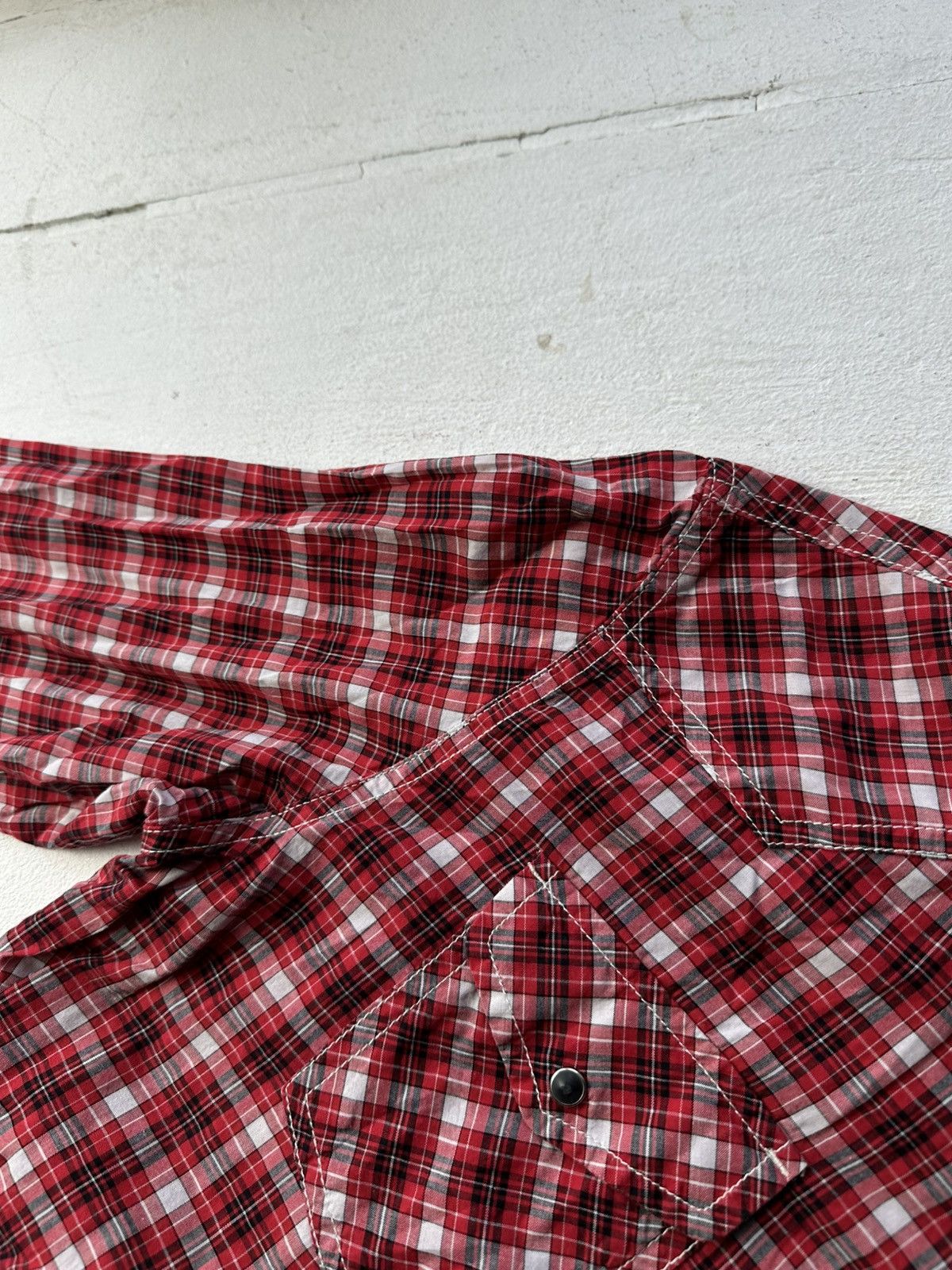 Diesel 🚨VNTG Diesel Avant-garde Shirt very rare RED CHECK BLACK Size US M / EU 48-50 / 2 - 9 Thumbnail