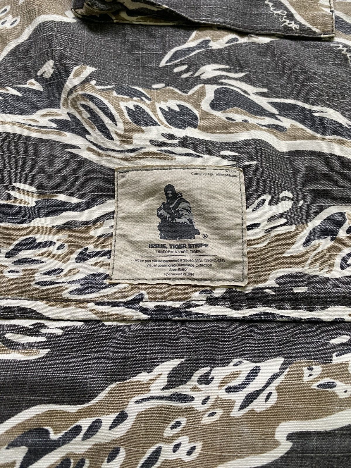 Wtaps Wtaps Buds Tiger Stripe Camo Cotton Issue Shirt Size US L / EU 52-54 / 3 - 9 Thumbnail