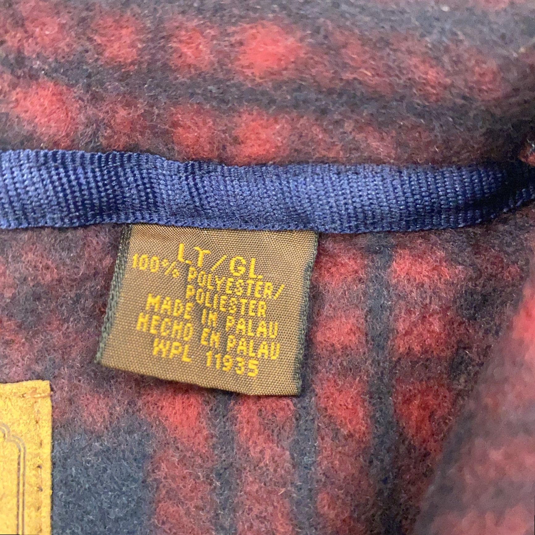 Vintage VINTAGE St Johns Bay Pullover Mens Large Red Plaid Heavyweight Fleece 1/4 Zip Outdoors Shirt Mens Large Red Plaid Heavyweight Fleece Outdoors Size US L / EU 52-54 / 3 - 4 Thumbnail