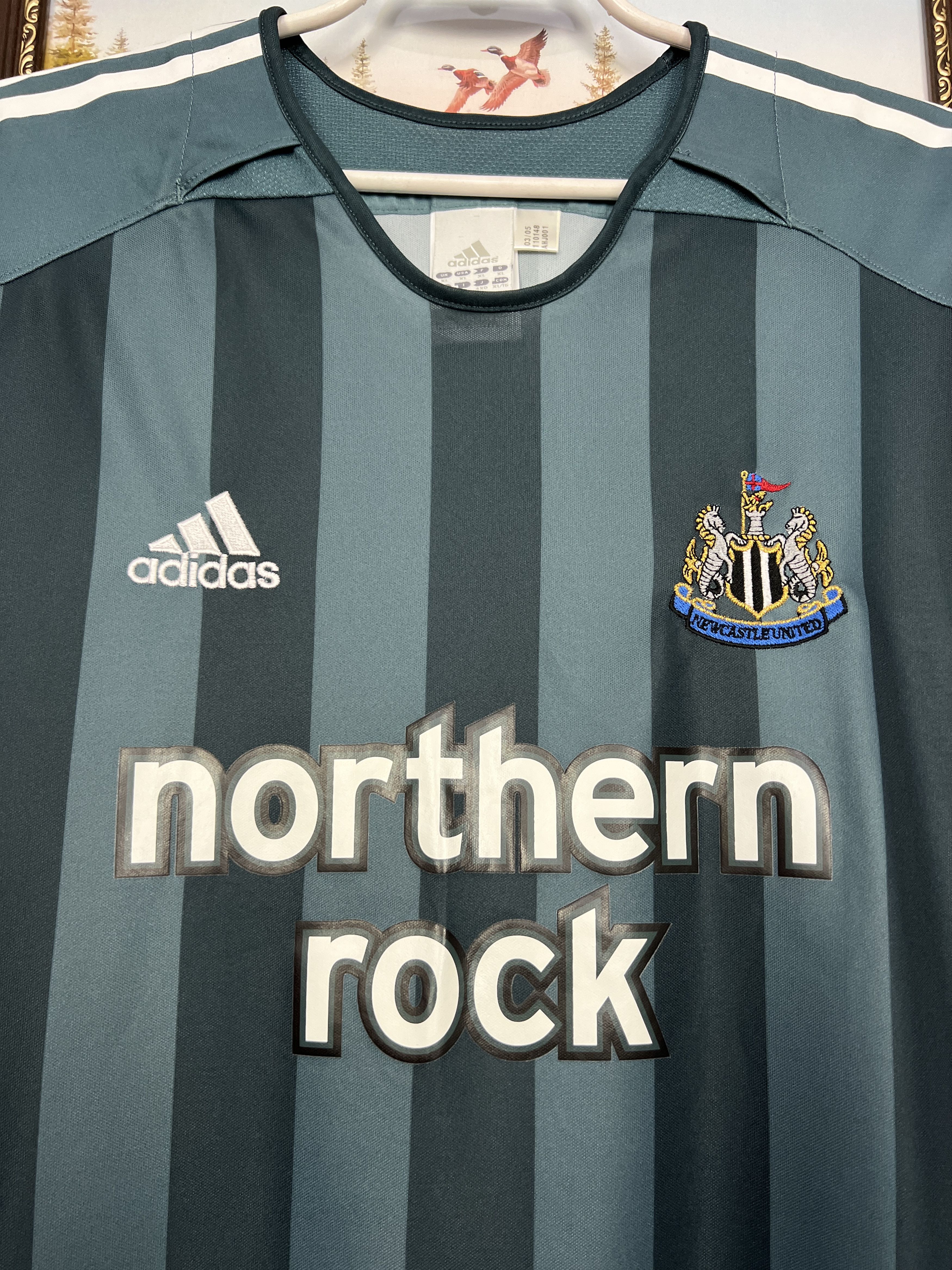 Adidas Newcastle Away football shirt 2005 Soccer Adidas Jersey Mens Size US XL / EU 56 / 4 - 3 Thumbnail