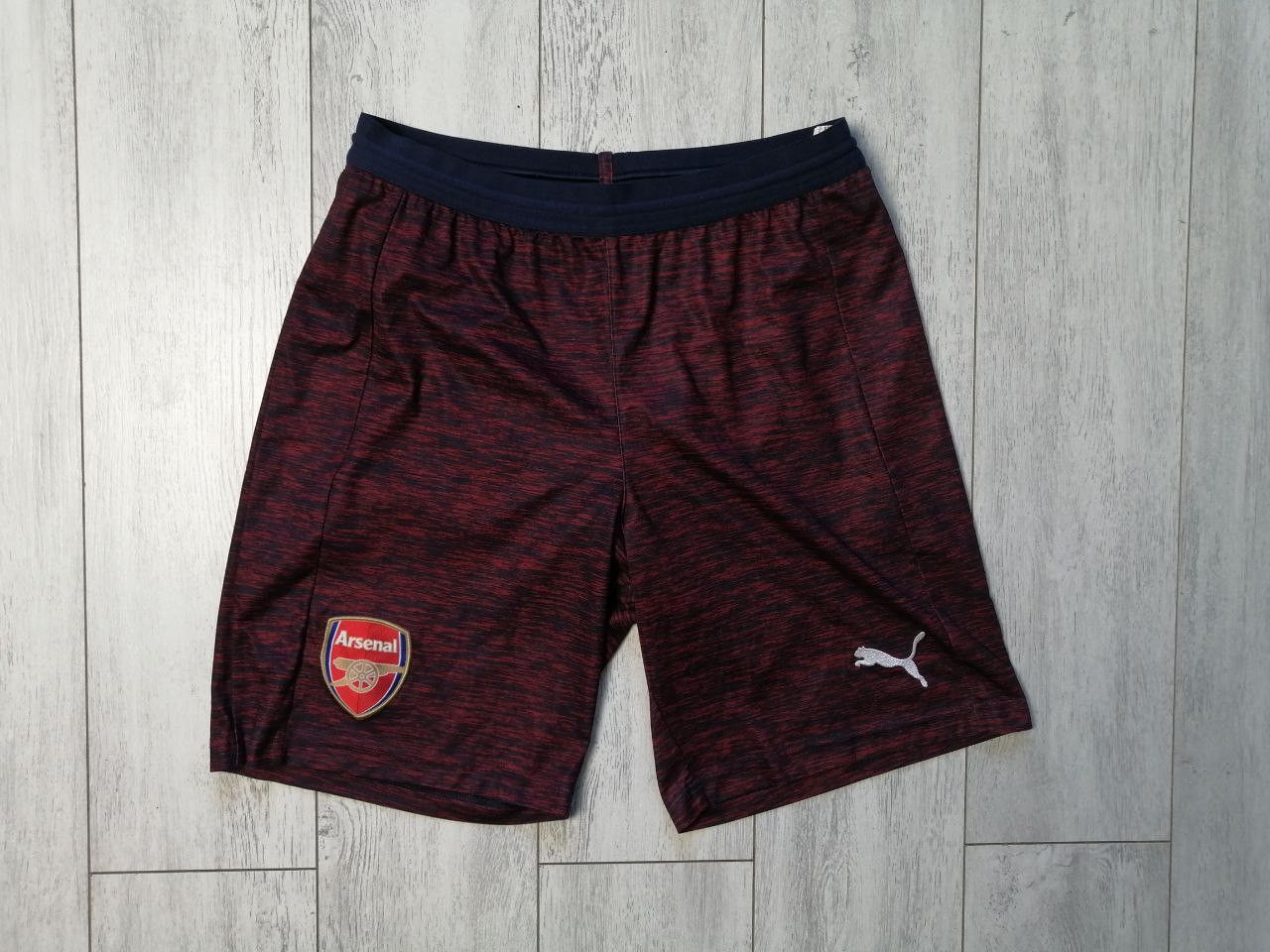 Puma Puma Arsenal shorts 2017 Size US 30 / EU 46 - 1 Thumbnail