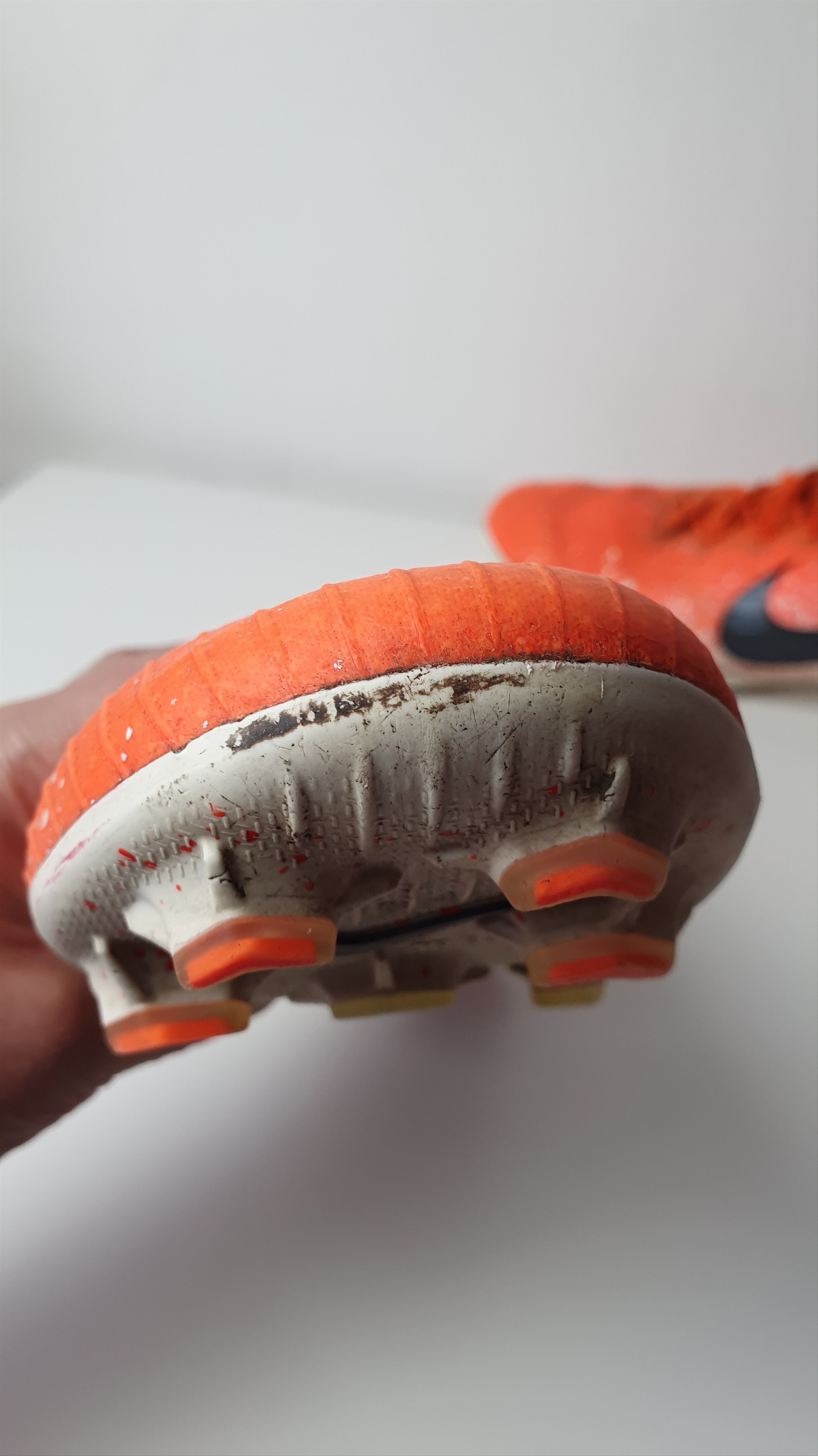Nike Football Cleats Mens Nike Mercurial Vapor 12 Elite AG Size US 12.5 / EU 45-46 - 23 Thumbnail