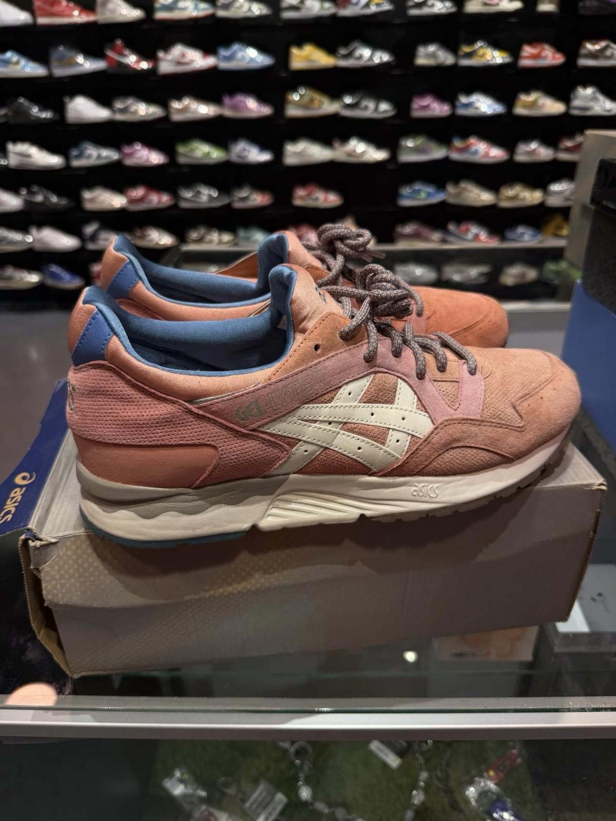 Asics ASICS Gel Lyte V Ronnie Fieg Rose Gold [Size 11.5] W/ Box Size US 11.5 / EU 44-45 - 1 Thumbnail
