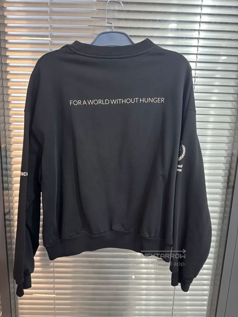 Balenciaga Balenciaga Solid color letter logo printed long-sleeve loo Size US S / EU 44-46 / 1 - 2 Thumbnail