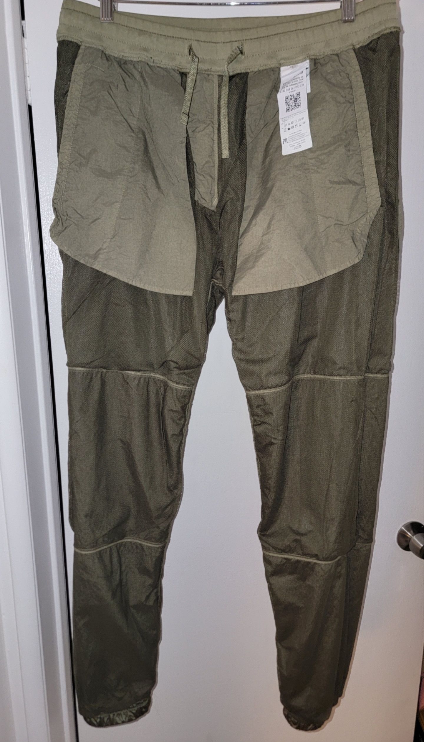 Stone Island Stone Island Nylon Metal Pants Olive Green Size Large Size US 36 / EU 52 - 18 Thumbnail