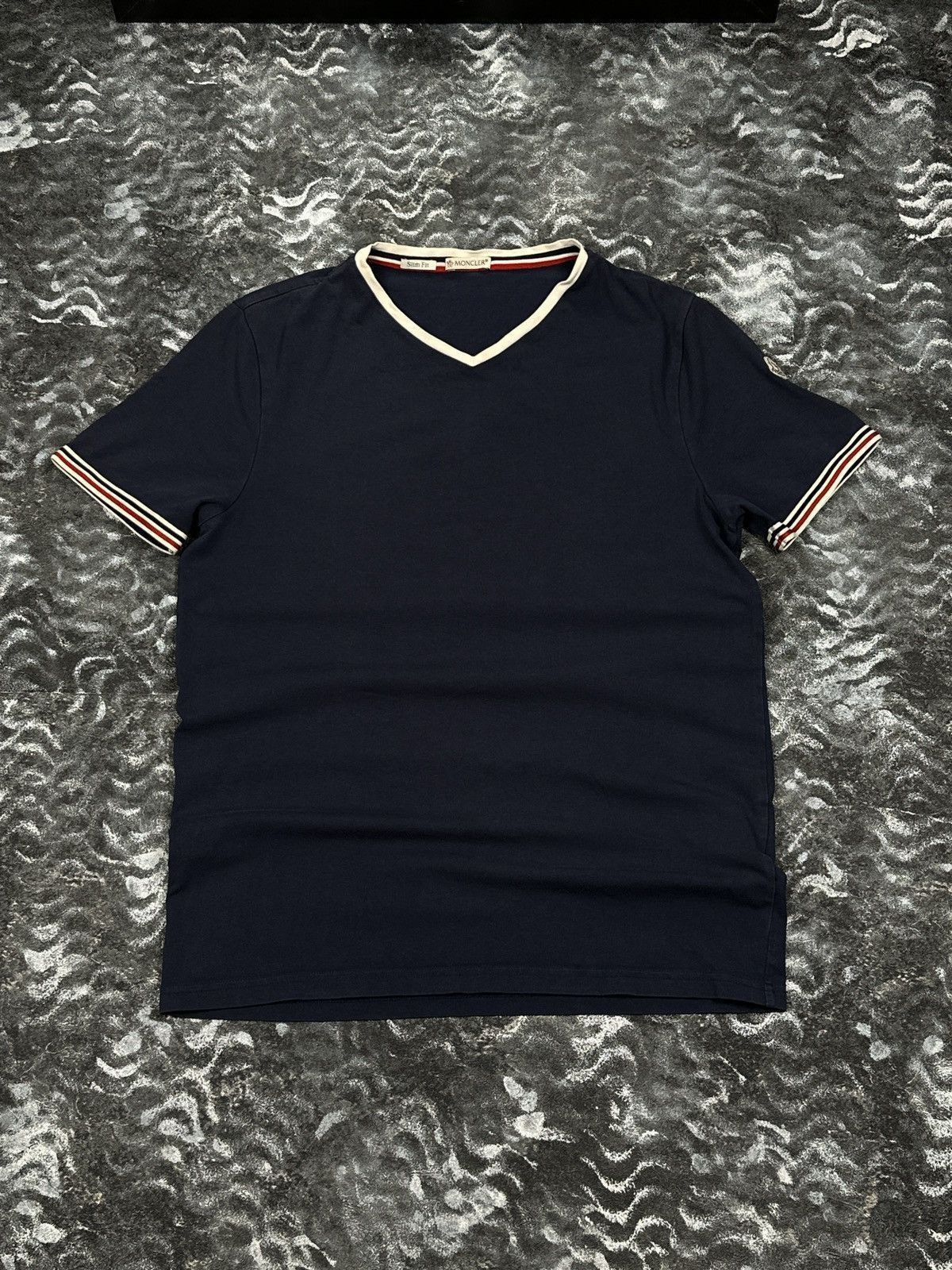 Vintage Moncler V Neck Small Logo T-Shirt Size M