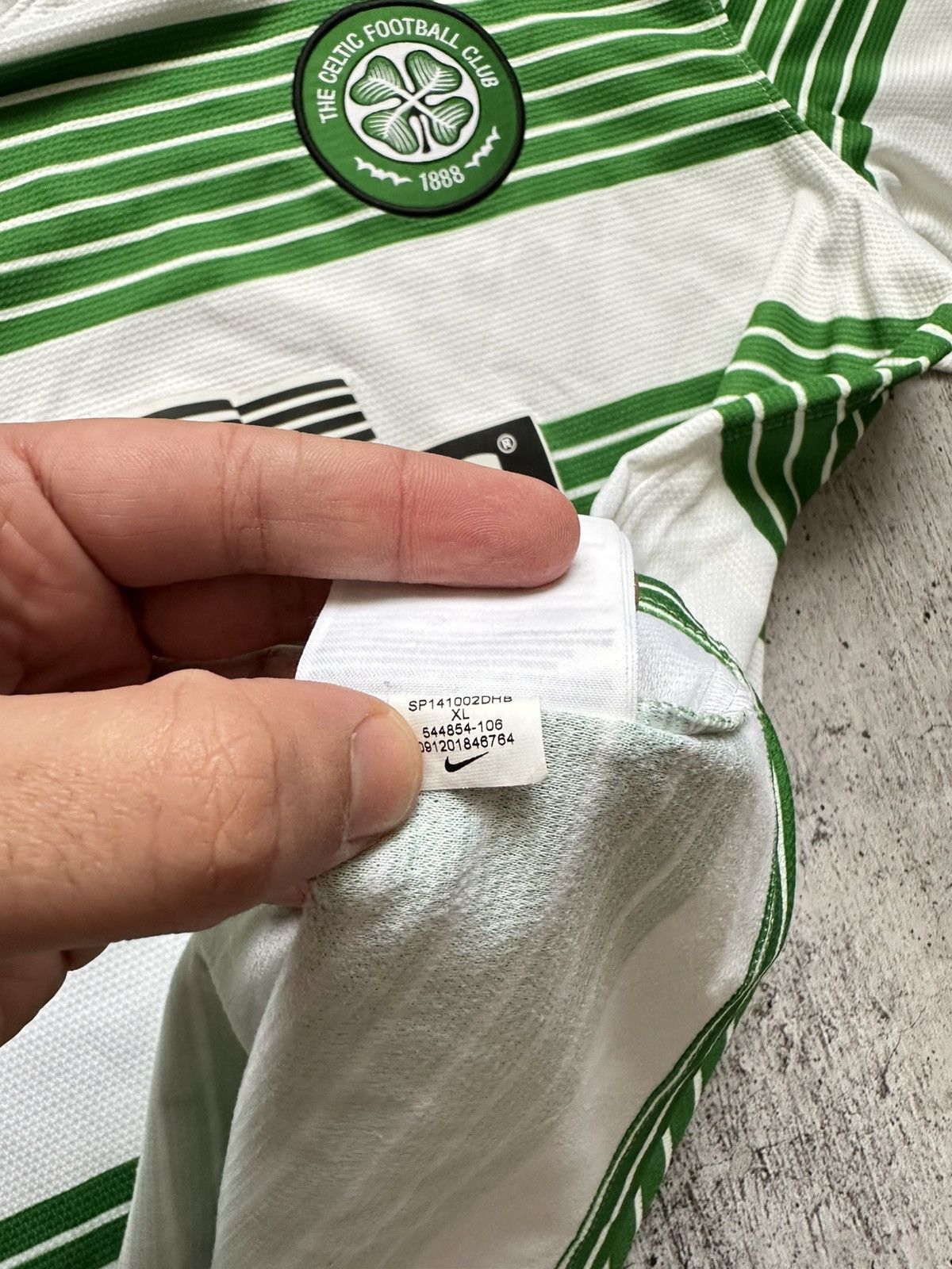 Nike 2013/15 Nike Celtic FC Home Soccer Jersey Size US XL / EU 56 / 4 - 12 Thumbnail