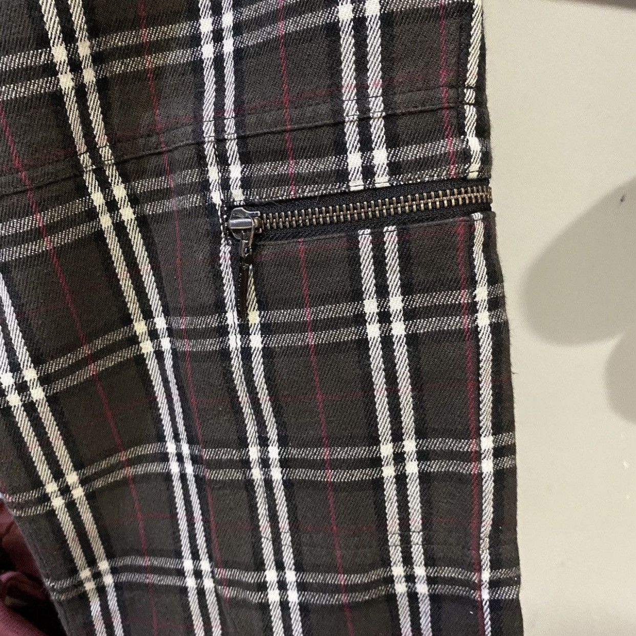 Burberry × Vintage Vintage Burberry London Nova Check Stretchable Pants Size US 28 / EU 44 - 5 Thumbnail