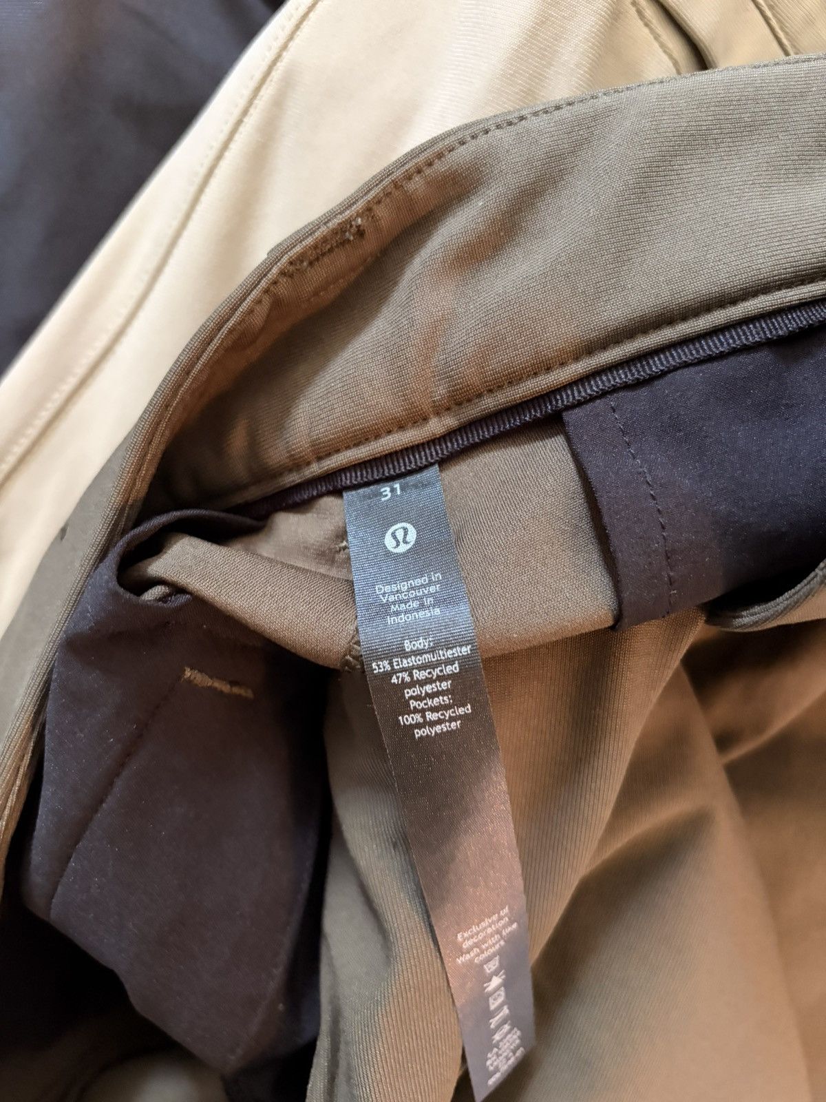 Lululemon Pack of 4 Commission Pants Size US 31 - 3 Thumbnail