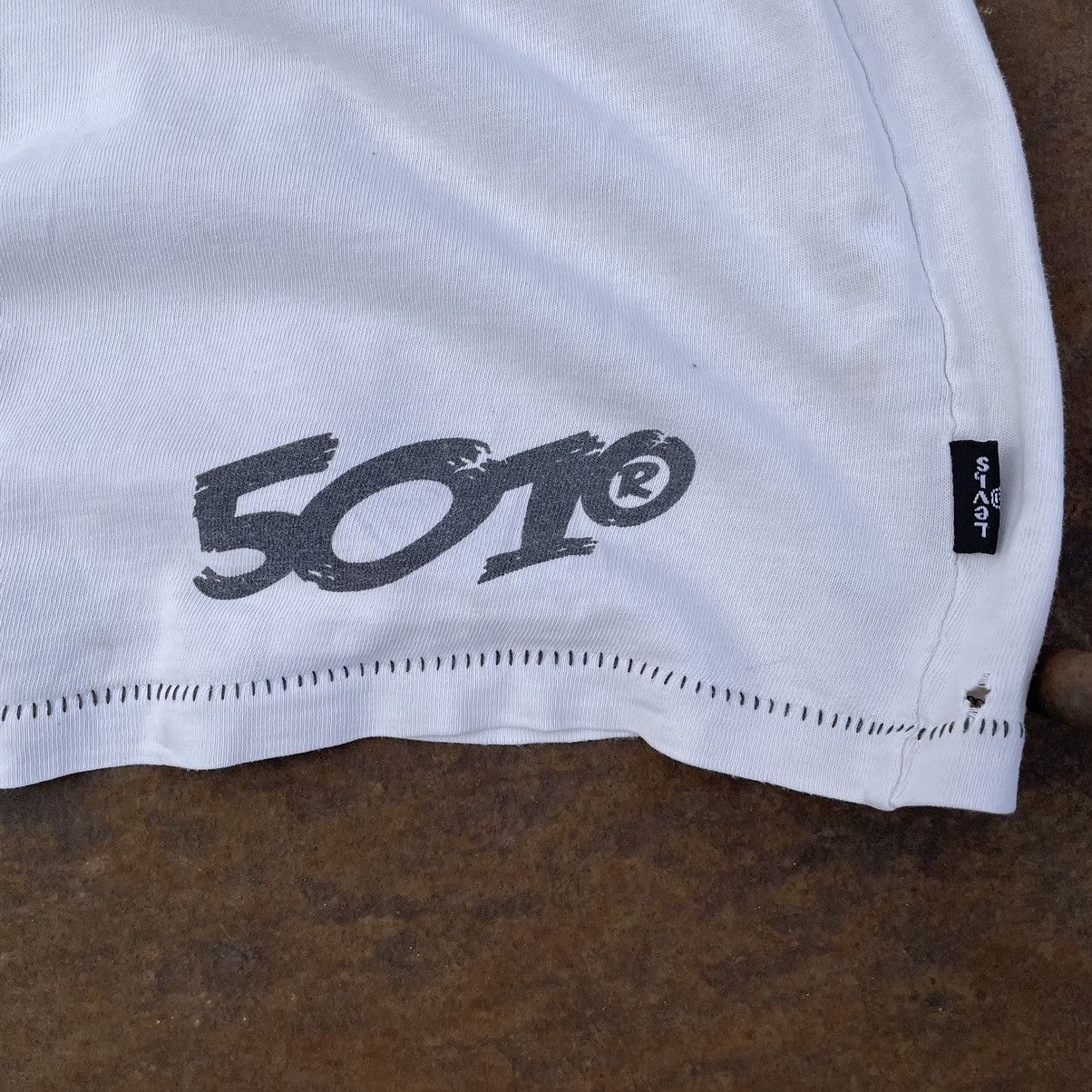 Levi's × Vintage Vintage Levi’s 501 T-shirts Logo 90s Y2K Streetstyle USA Size US XL / EU 56 / 4 - 8 Thumbnail