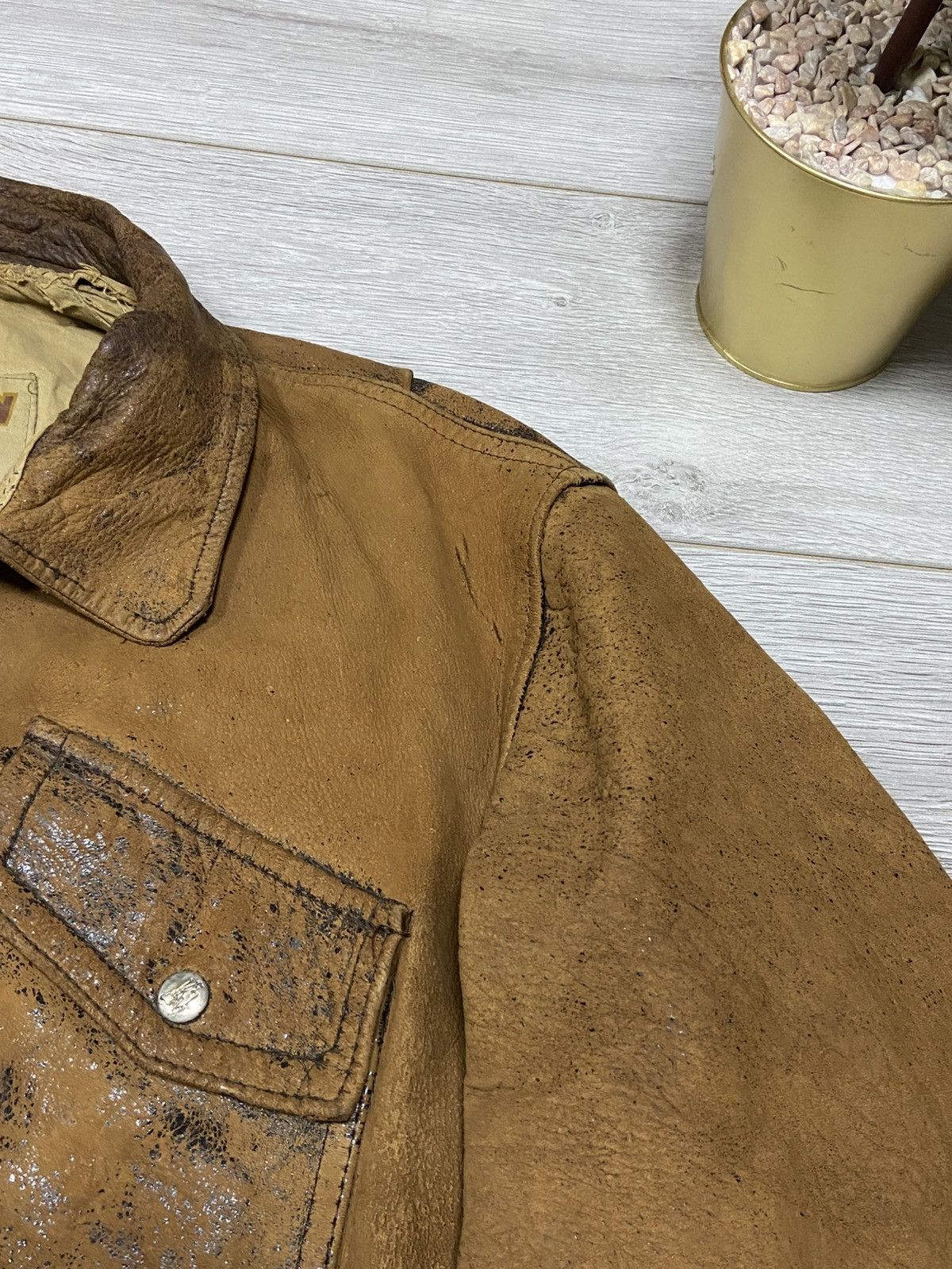 Chevignon Chevignon vintage leather worn distressed leather jacket fly Size US XL / EU 56 / 4 - 10 Thumbnail