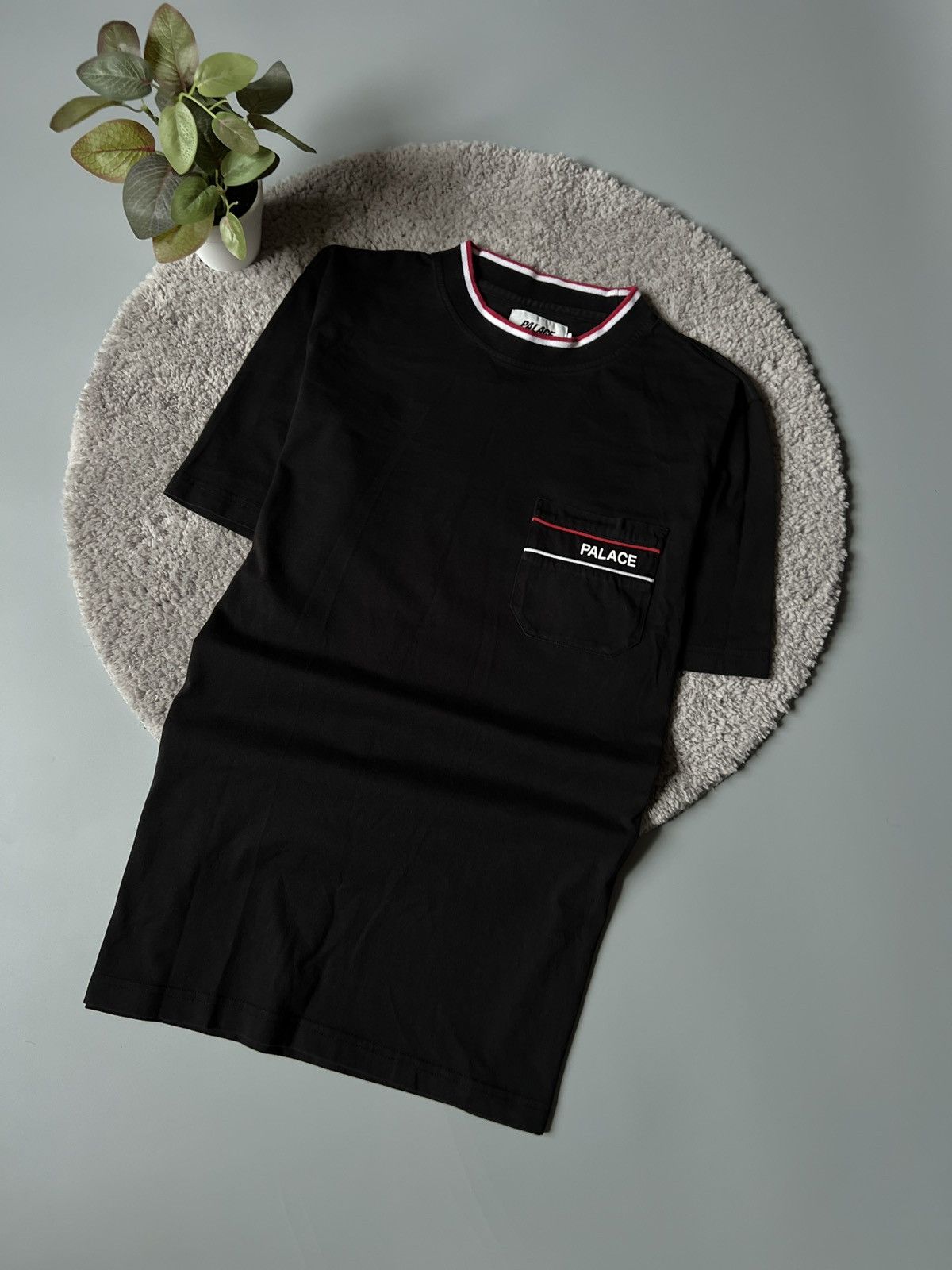 Palace × Vintage Vintage Y2K Palace Skateboards T shirt Size US L / EU 52-54 / 3 - 2 Thumbnail