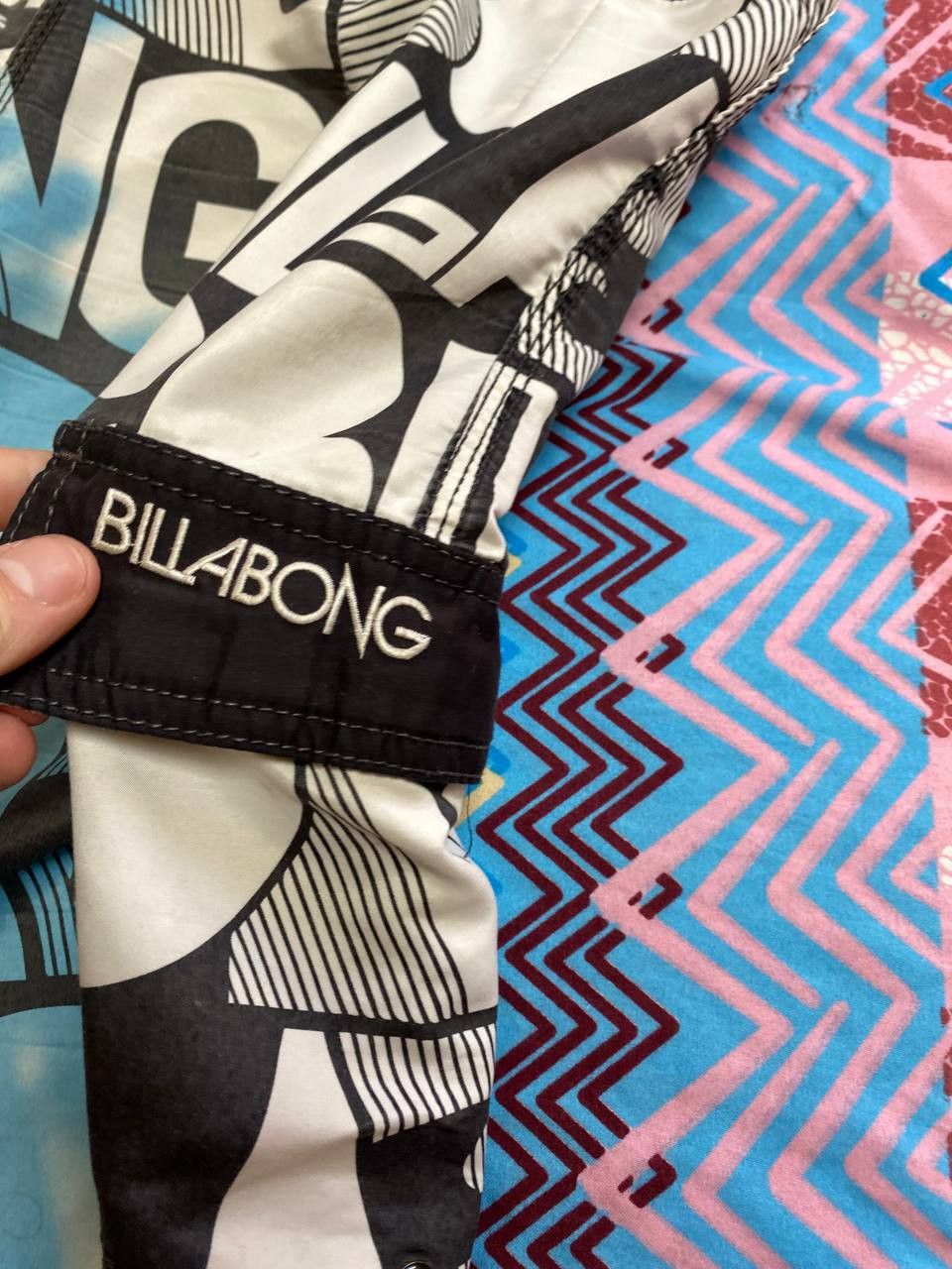 Billabong × Vintage Vintage Billabong Y2K Surf Style Shorts Men’s Size US 33 - 17 Thumbnail