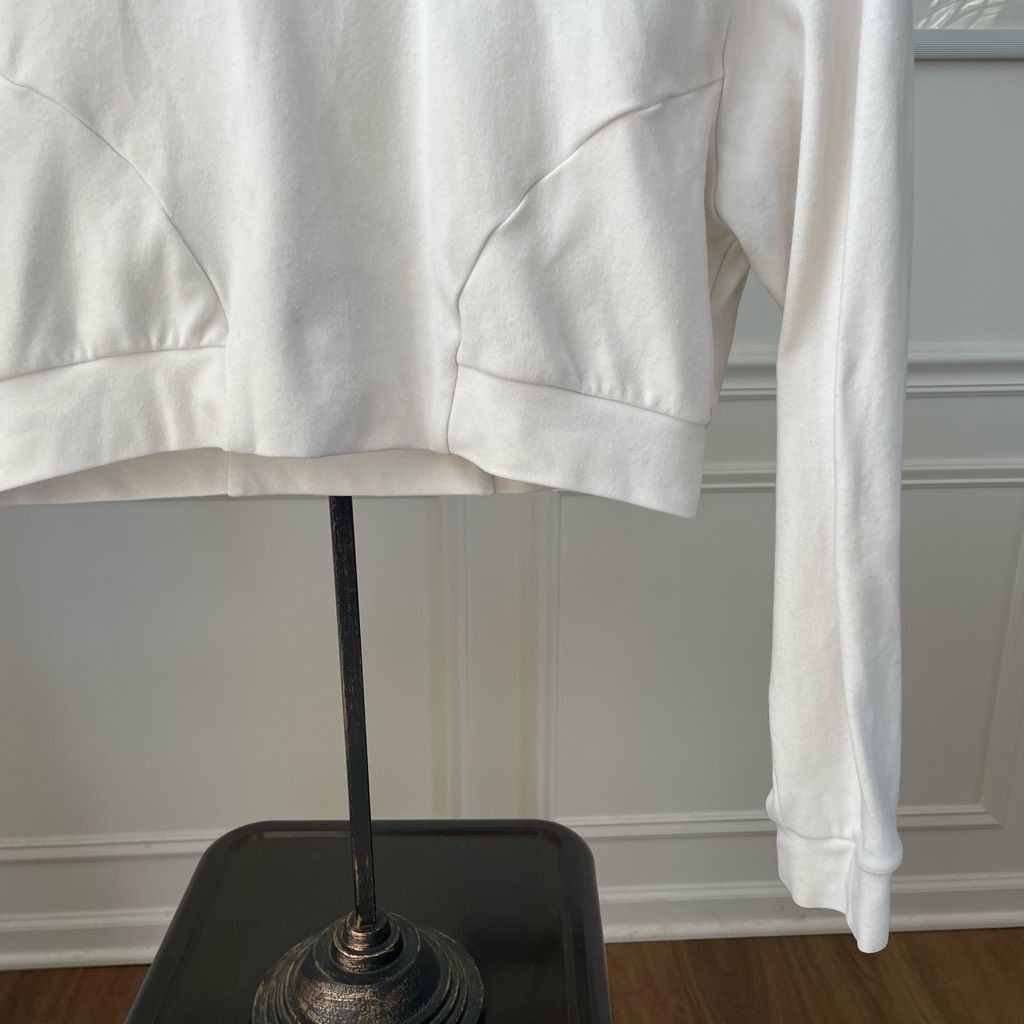 Other Alphalete Cropped White Hoodie Sweatshirt Logo s Size S / US 4 / IT 40 - 6 Thumbnail