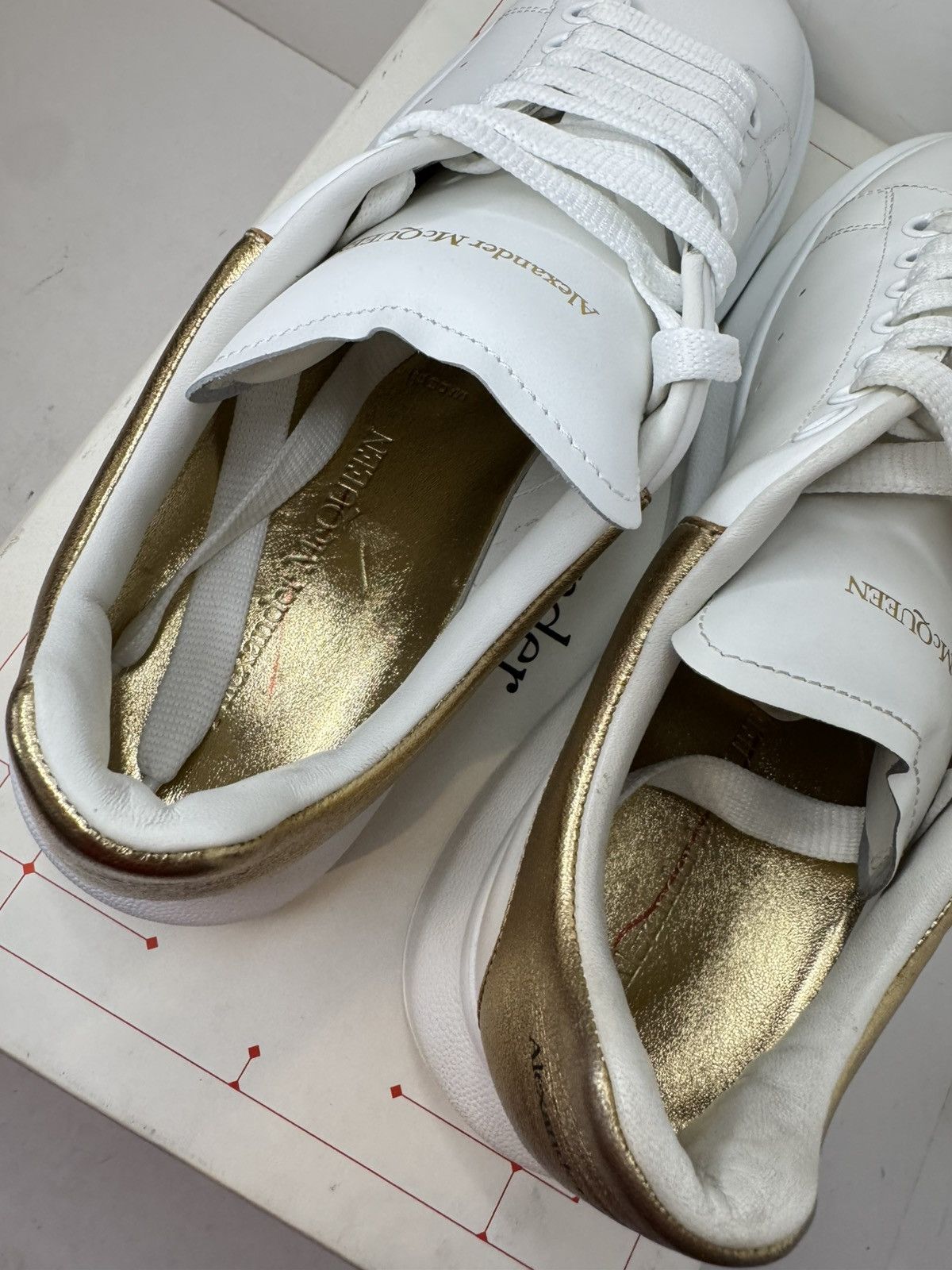 Alexander McQueen Alexander McQueen Men's Oversized Platform Sneakers 9US Size US 9 / EU 42 - 5 Thumbnail