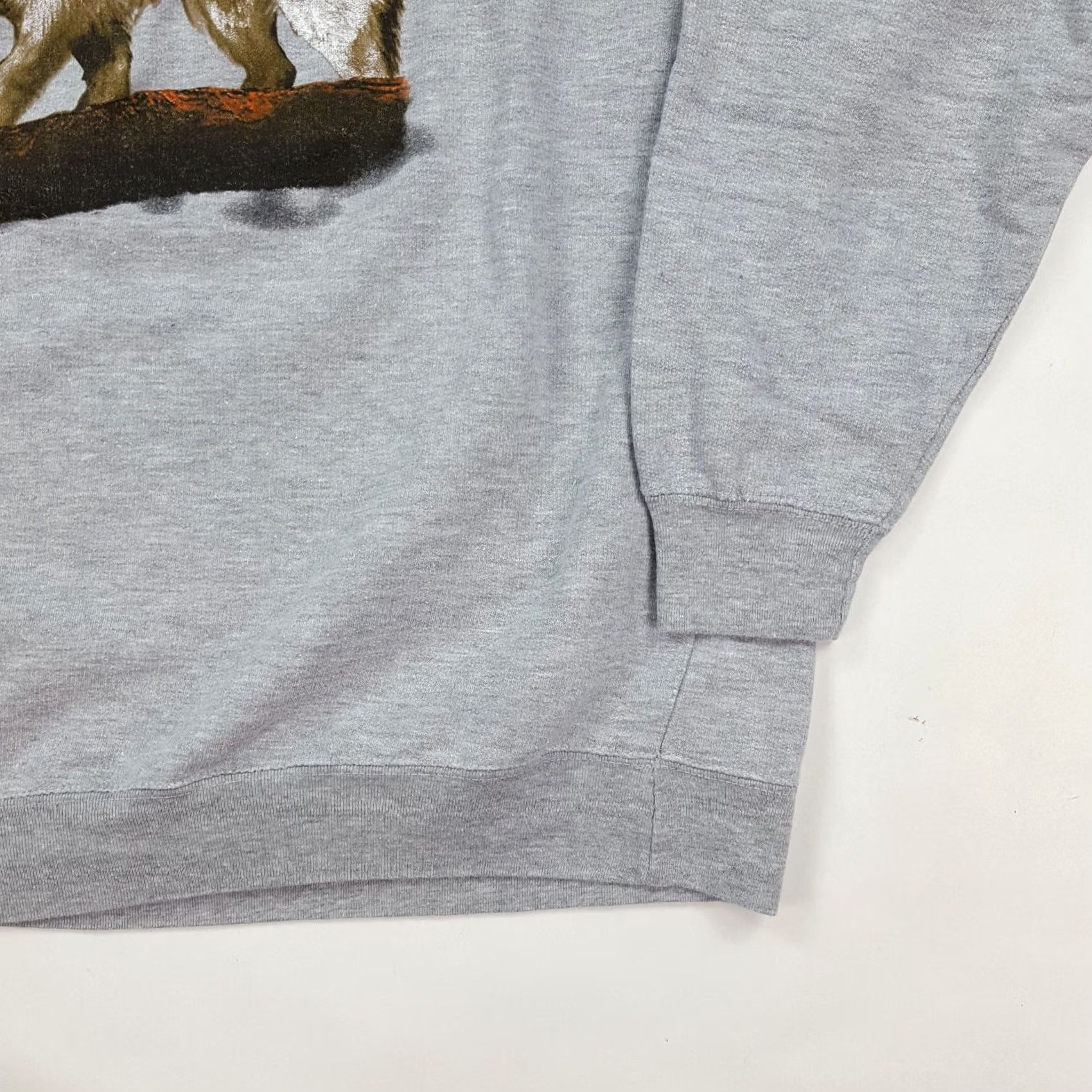 Vintage VINTAGE Wolf Gray Men's XL Pullover Sweatshirt Crewneck Y2K Dog Graphic Print Outdoor 90s University Hunting Nature Starters? Size US XL / EU 56 / 4 - 3 Thumbnail