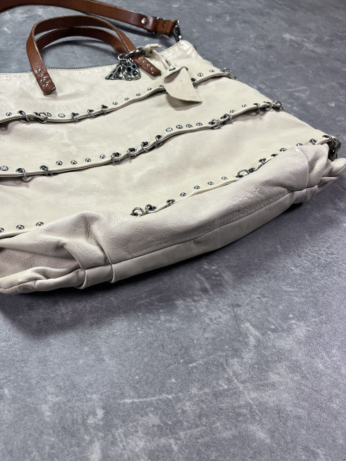 A.S.98 A.S.98 Studded Big Shoulder / Handbag Archive Avantgarde Size ONE SIZE - 9 Thumbnail