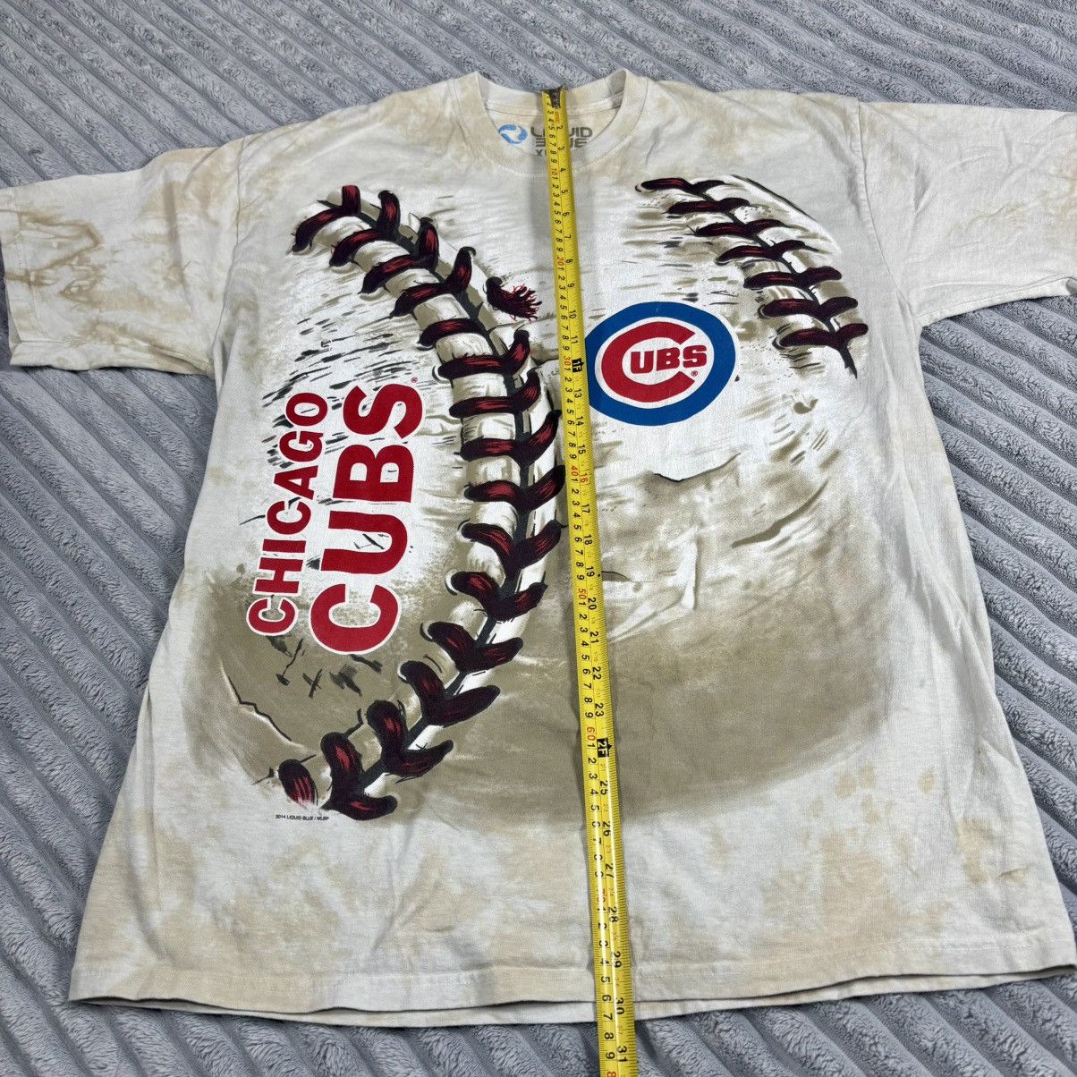 Liquid Blue Liquid Blue Men’s size XL ChicagoCubs Baseball Graphic Print Size US L / EU 52-54 / 3 - 5 Thumbnail