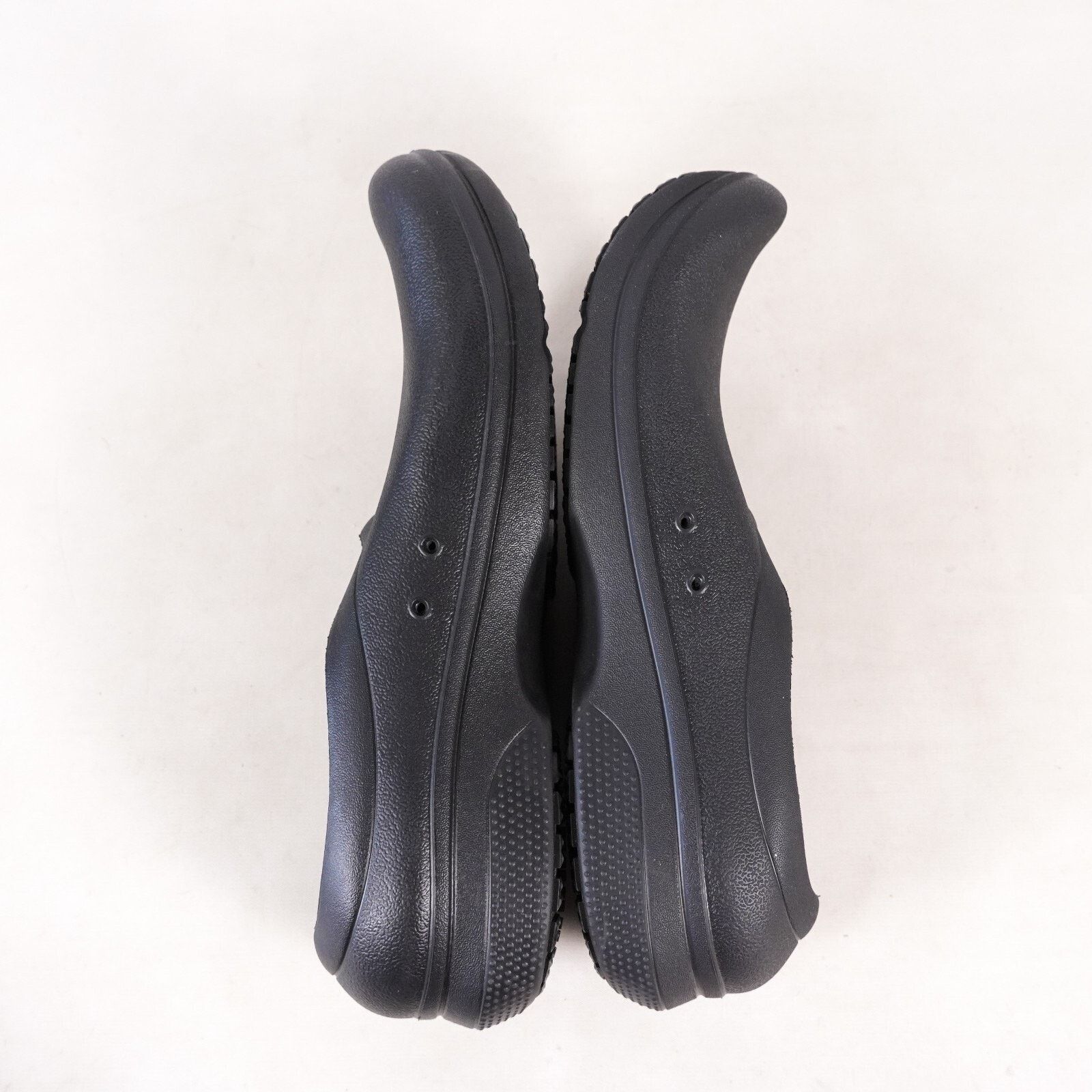 Crocs Crocs Work Shoes Slip On Clogs Non Slip Women 12 Black Size US 12 / IT 42 - 5 Thumbnail