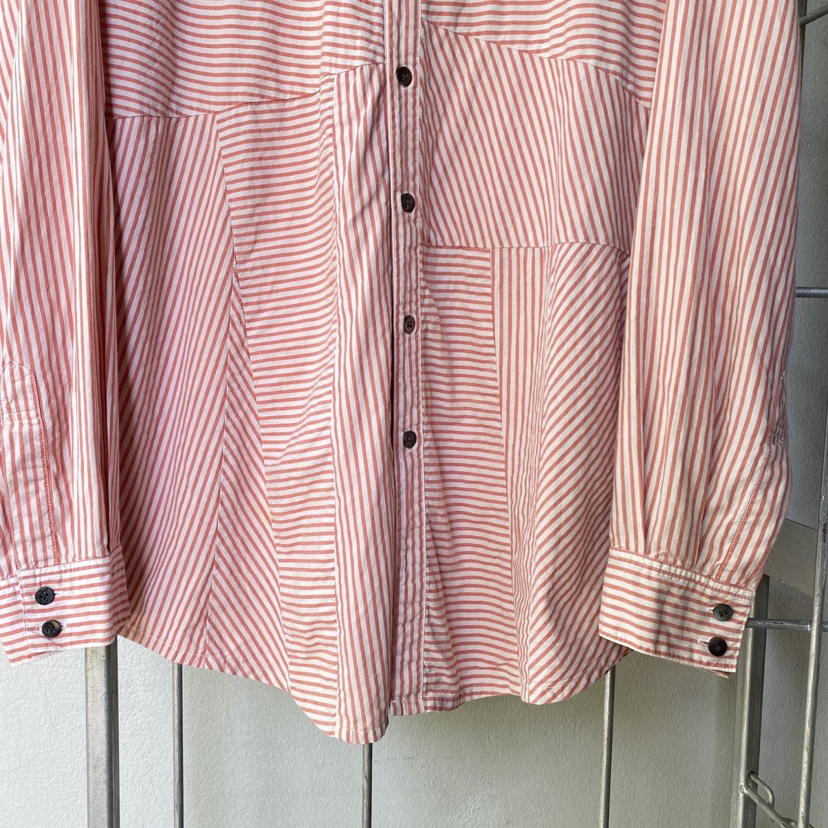 Hai Sporting Gear HAI SPORTING GEAR Red and White Striped Button-Up Shirt Size US M / EU 48-50 / 2 - 21 Thumbnail