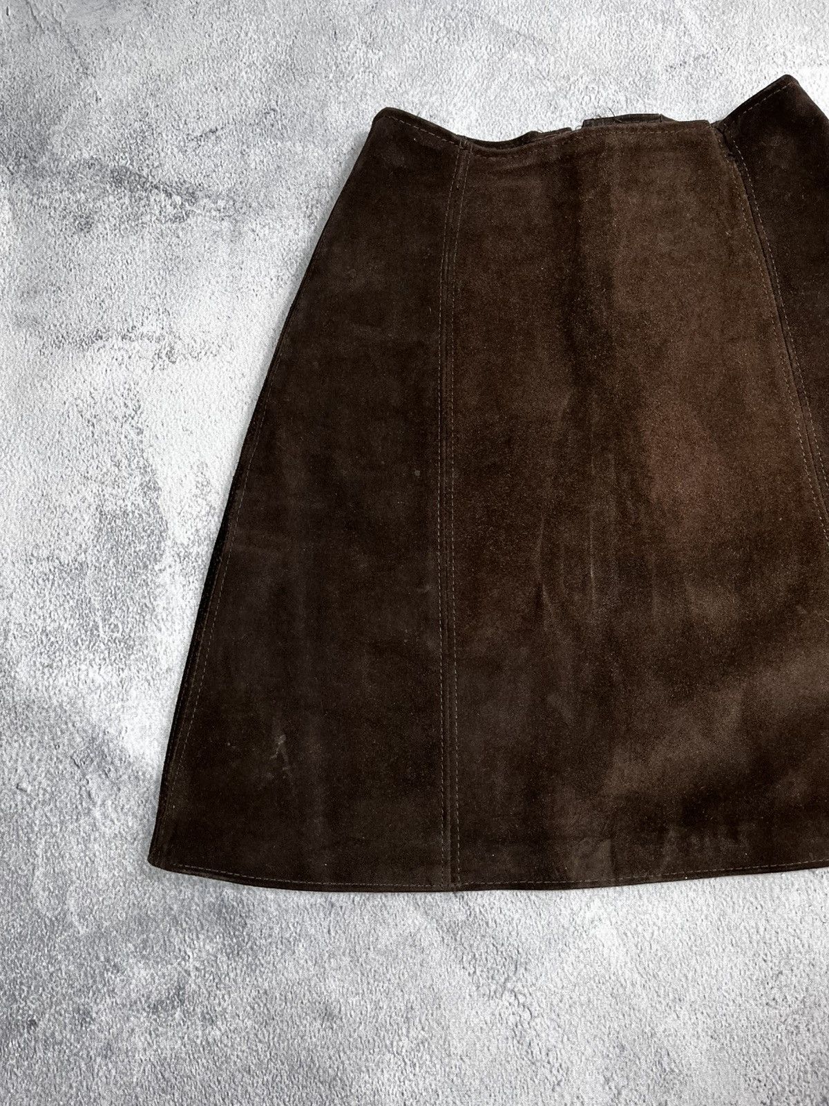 Leather × Vintage Vintage 90s Leather mini skirt avant garde oldmoney style Size 23" - 5 Thumbnail