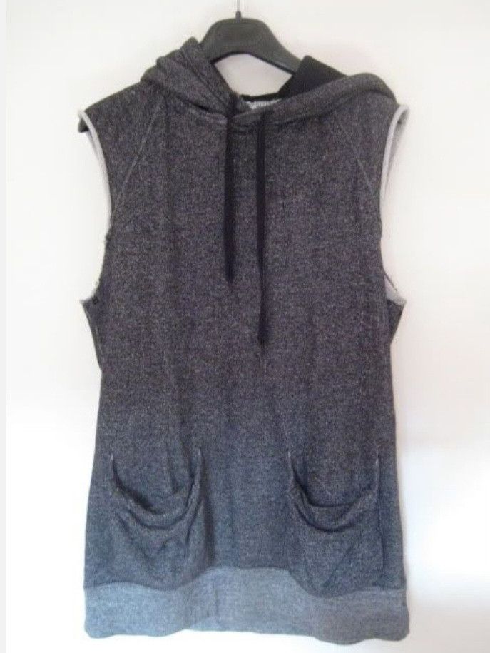 image of Number N Ine N(N) By Number (N)Ine Cargo Pockets Sleeveless Hoodie in Grey, Men's (Size Small)